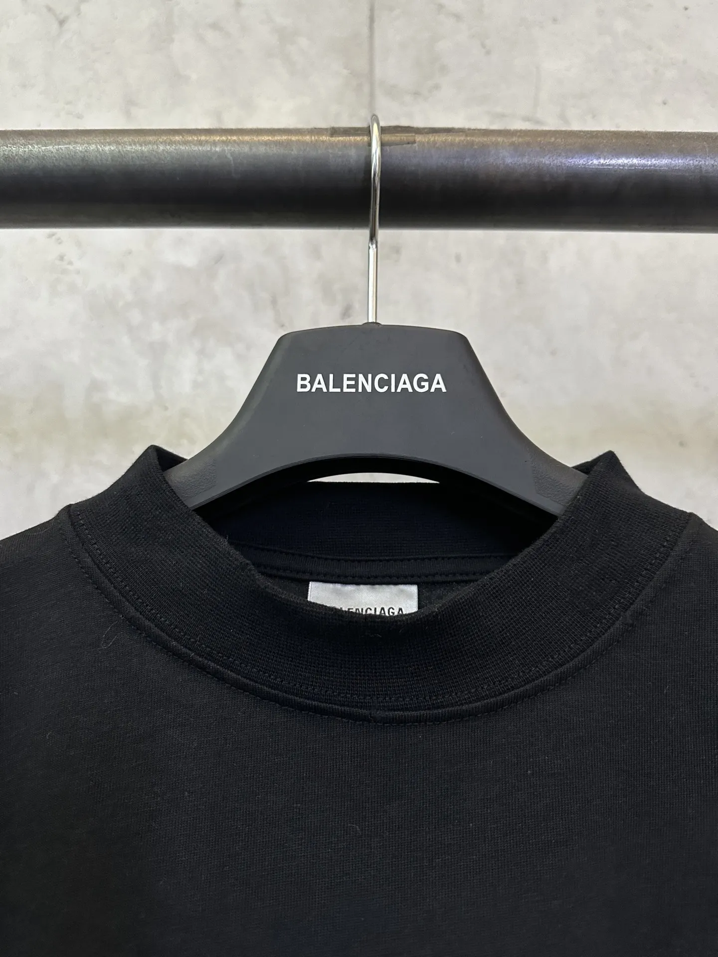 Gaffer Tape Logo Oversized T-Shirt D23012382 — view 7