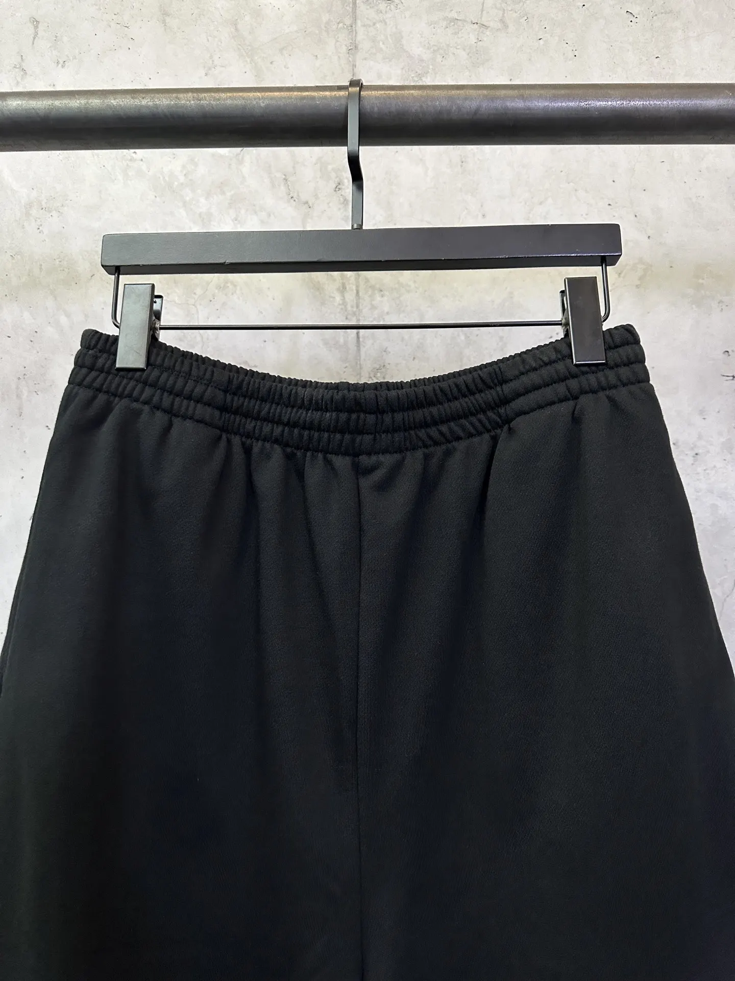 Logo Embroidered Cotton-Jersey Shorts D23012428 — view 3
