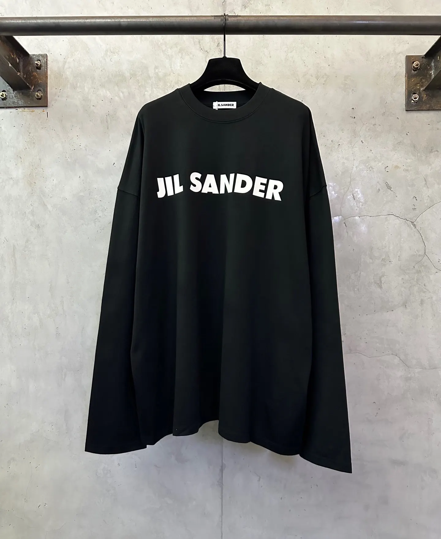 Logo Print Long-Sleeve Cotton T-Shirt D23020464