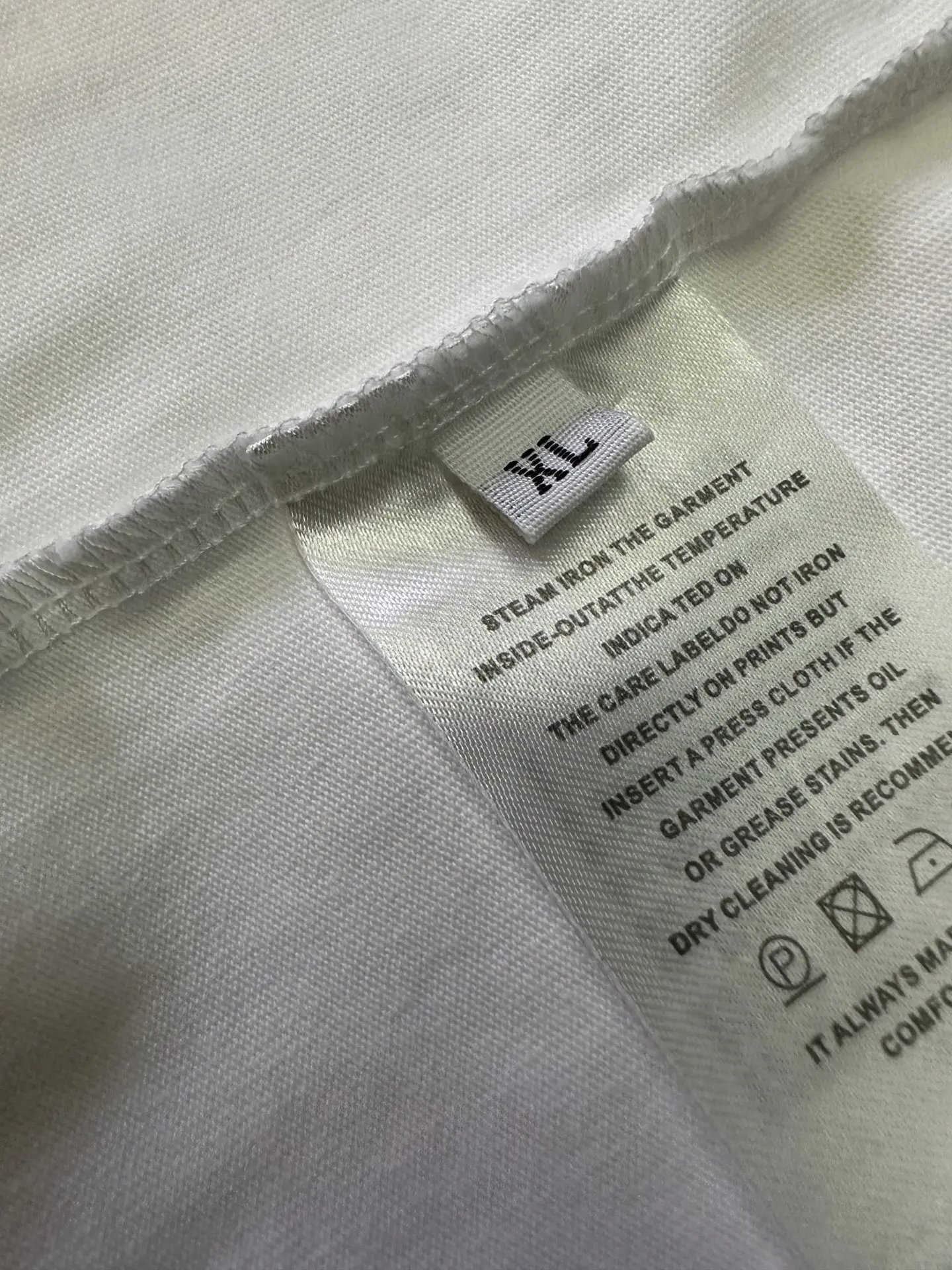 Anagram and Animal Embroidered Cotton T-Shirt D23012424 — view 9