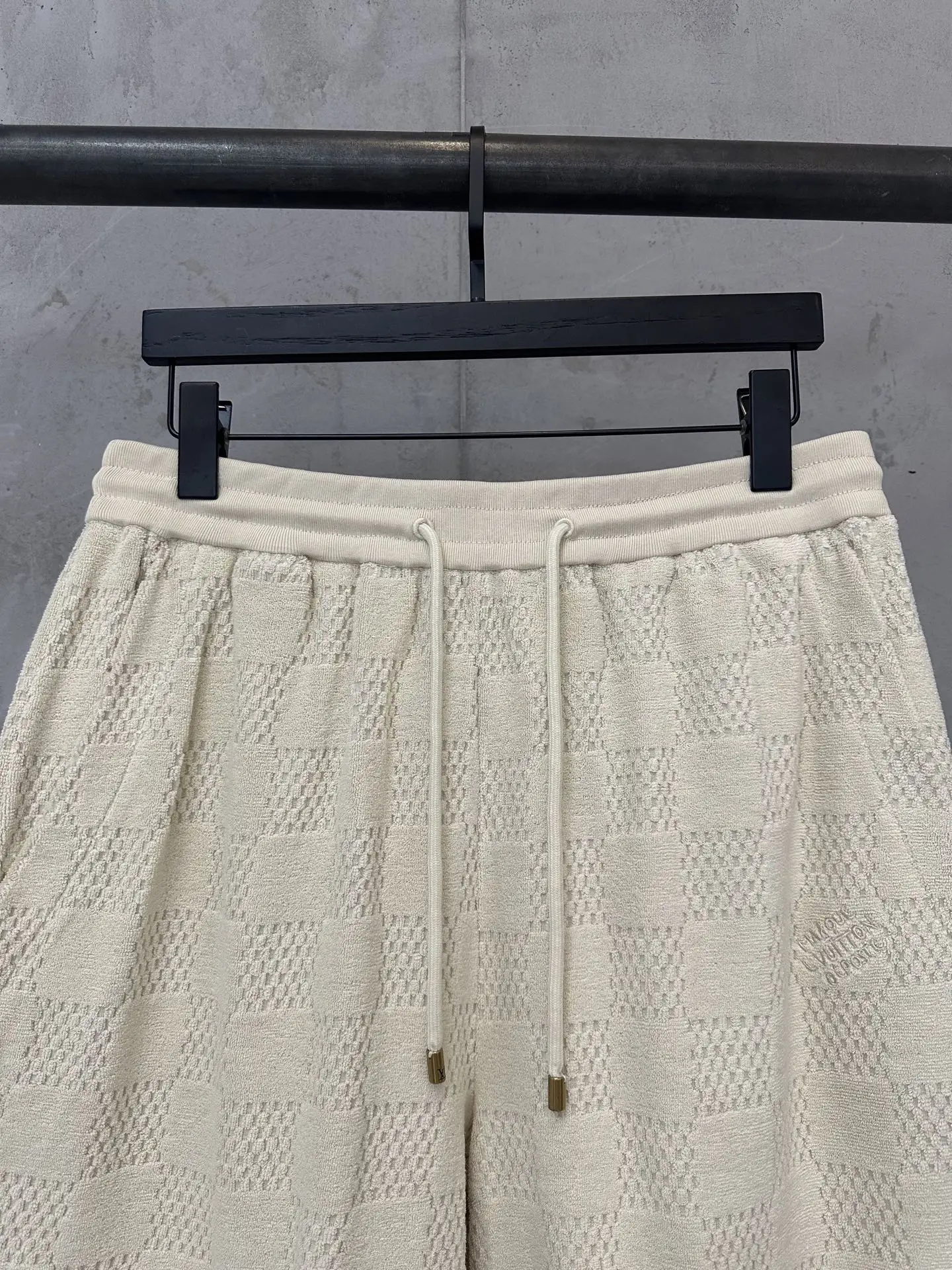 Damier Cotton-Jacquard Terry Shorts D23011344 — view 3