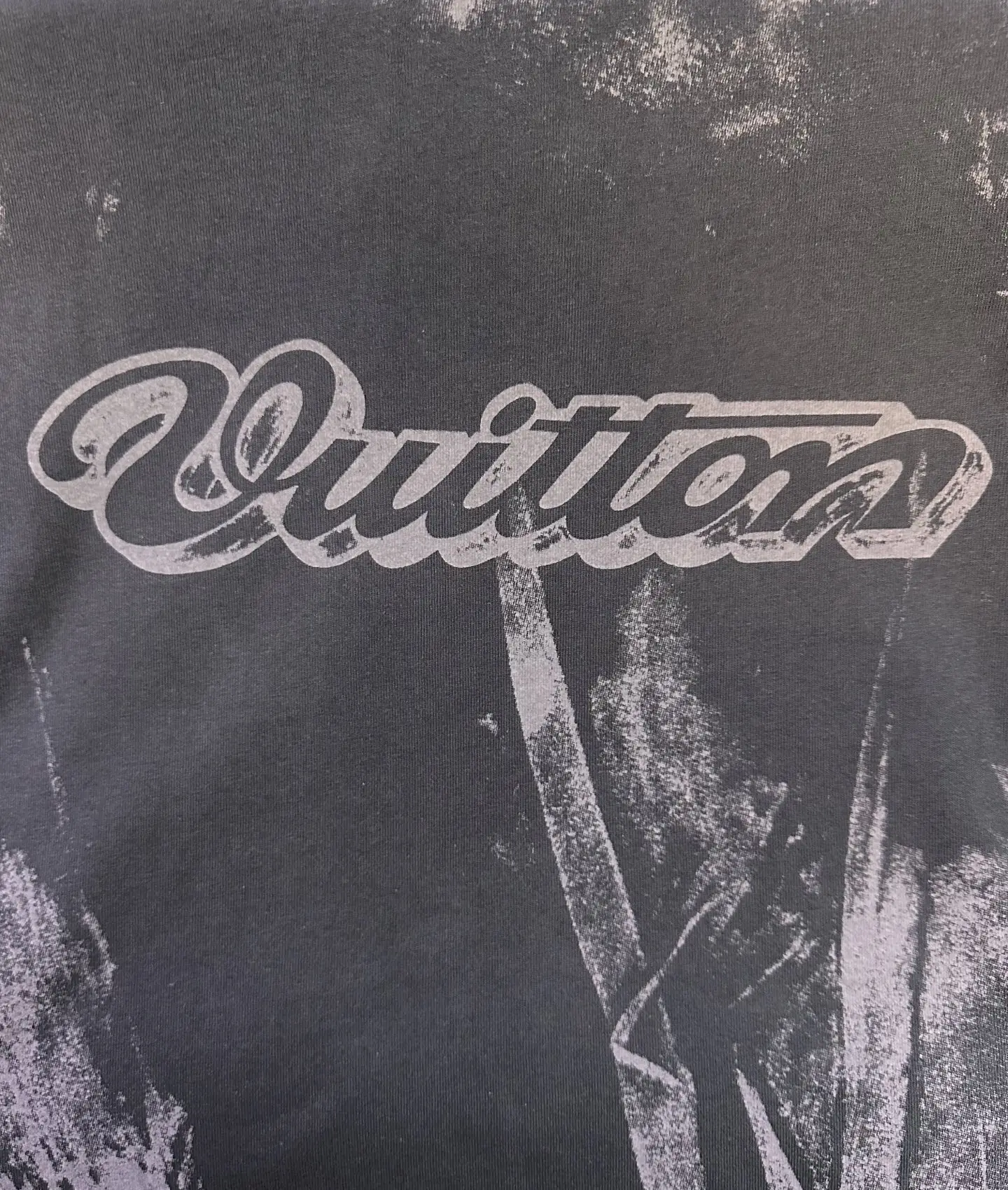 Logo Graffiti Illusion Print Cotton T-Shirt D23012491 — view 8