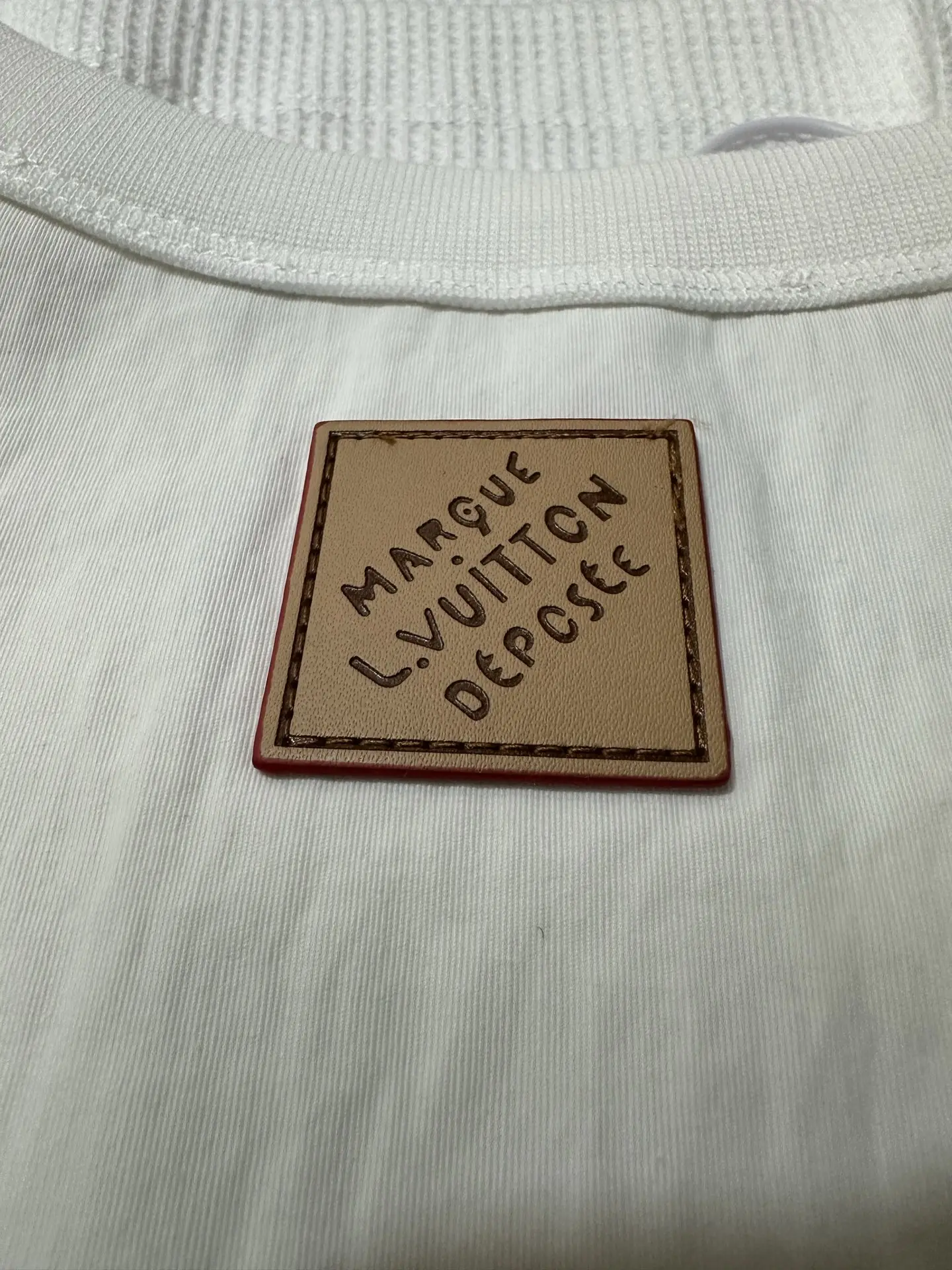 Embroidered Logo Waffle-Knit Long-Sleeve T-Shirt D23022253 — view 9