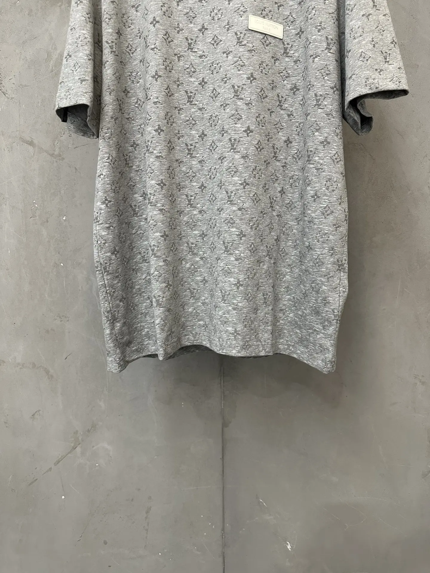 Monogram Reflective Print Cotton T-Shirt D23018842 — view 4