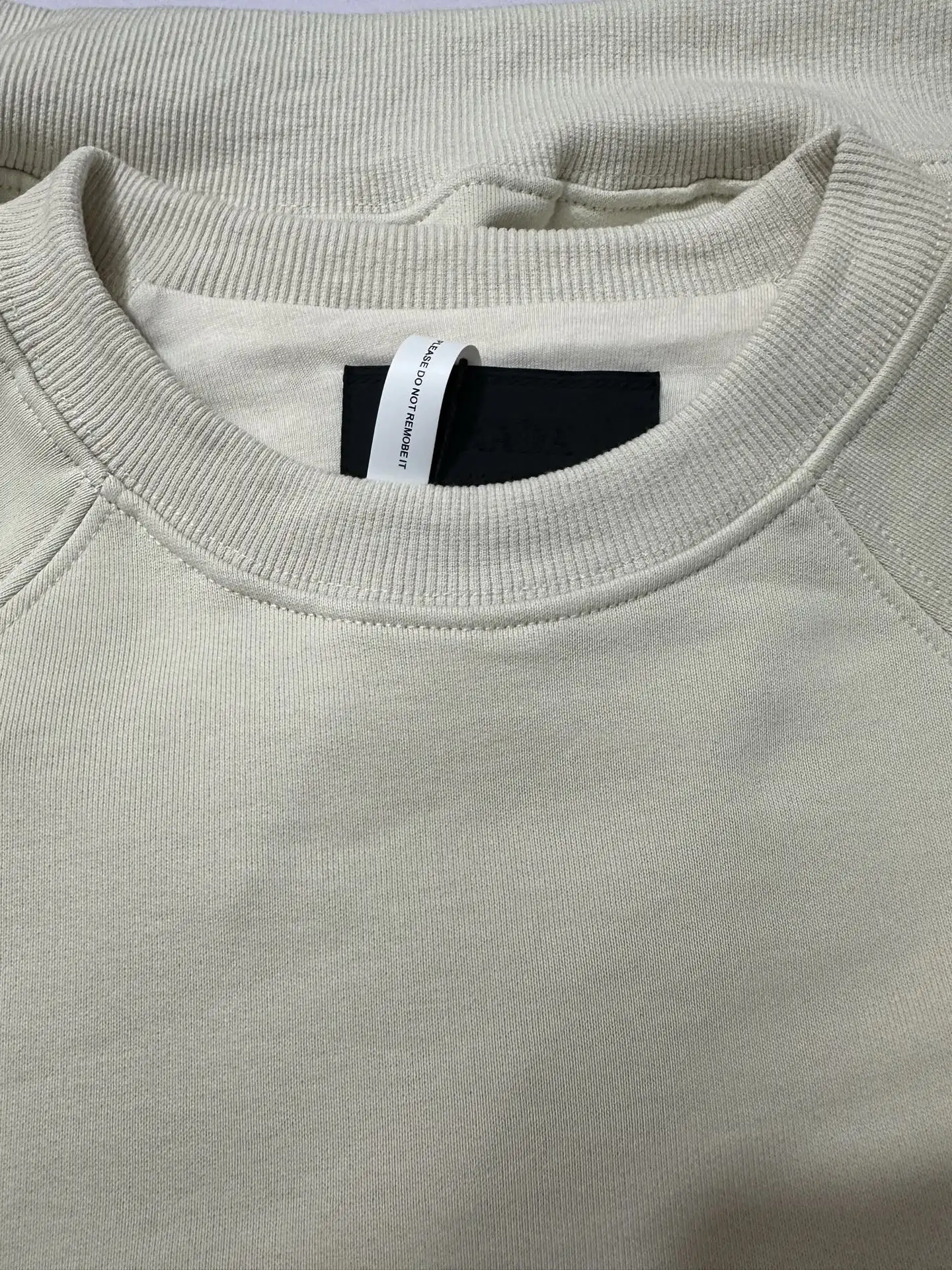 Logo-Patch Loopback Cotton Sweatshirt D23023731 — view 6