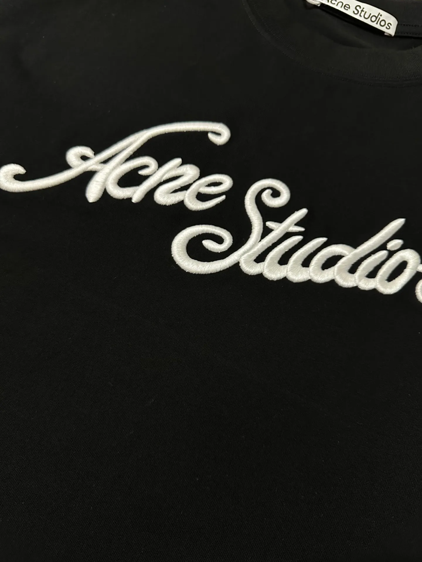 Oversized Embroidered Logo Long-Sleeve T-Shirt D23023126 — view 7
