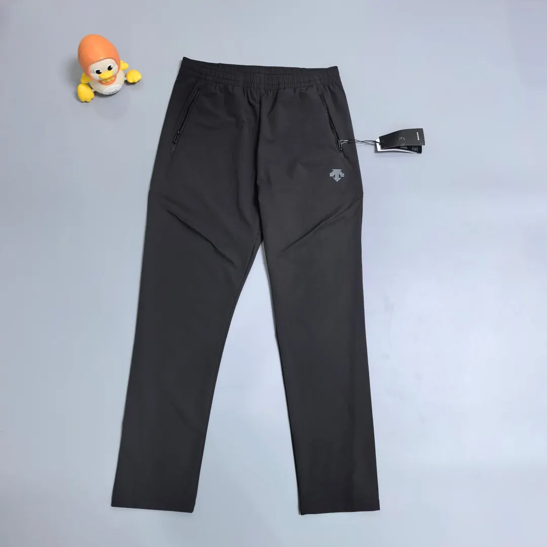 Descente CARAT Moisture-Wicking Training Trousers D23018976