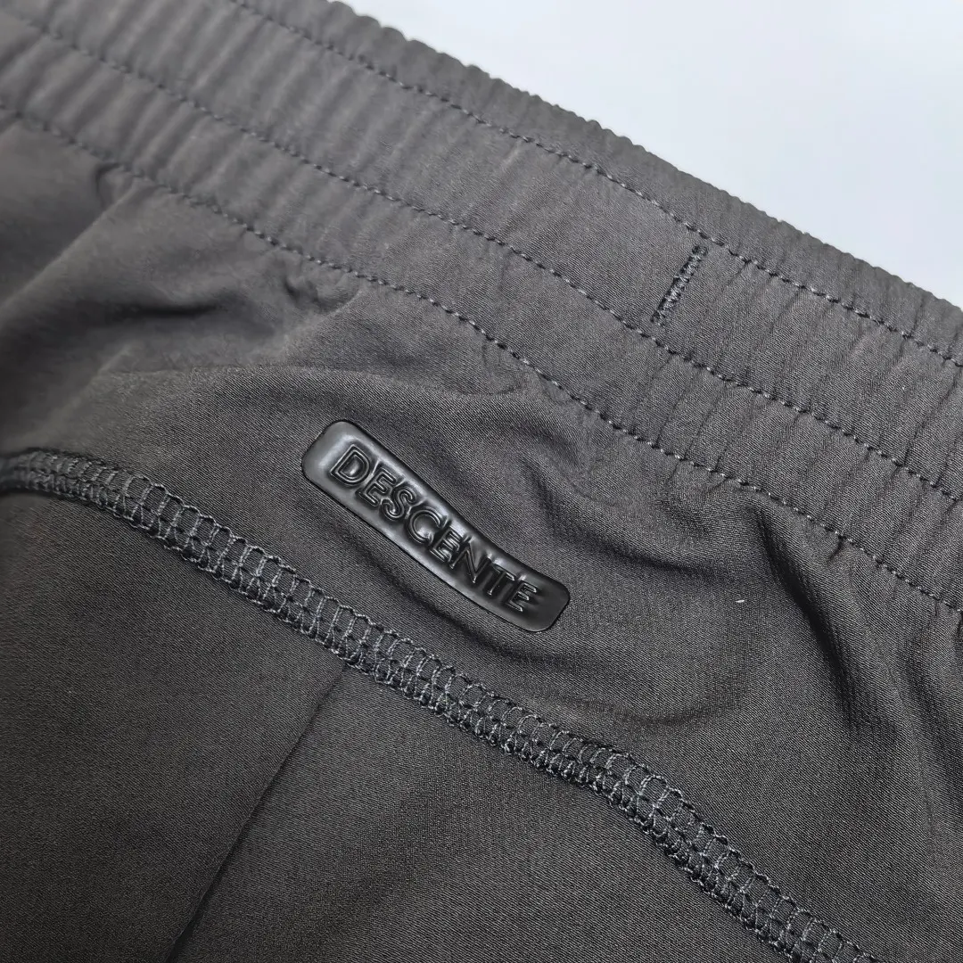 Descente CARAT Moisture-Wicking Training Trousers D23018976 — view 8