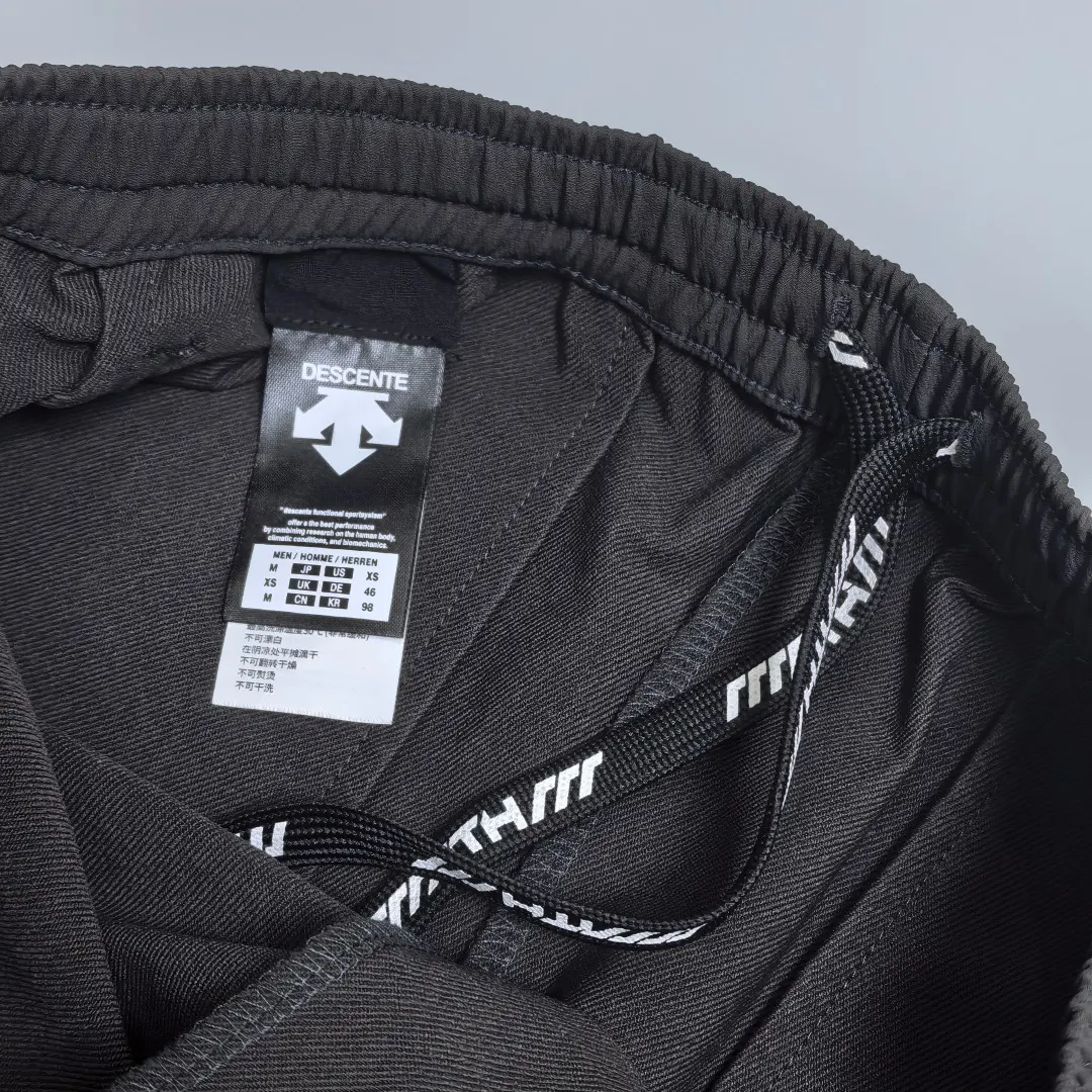 Descente CARAT Moisture-Wicking Training Trousers D23018976 — view 9