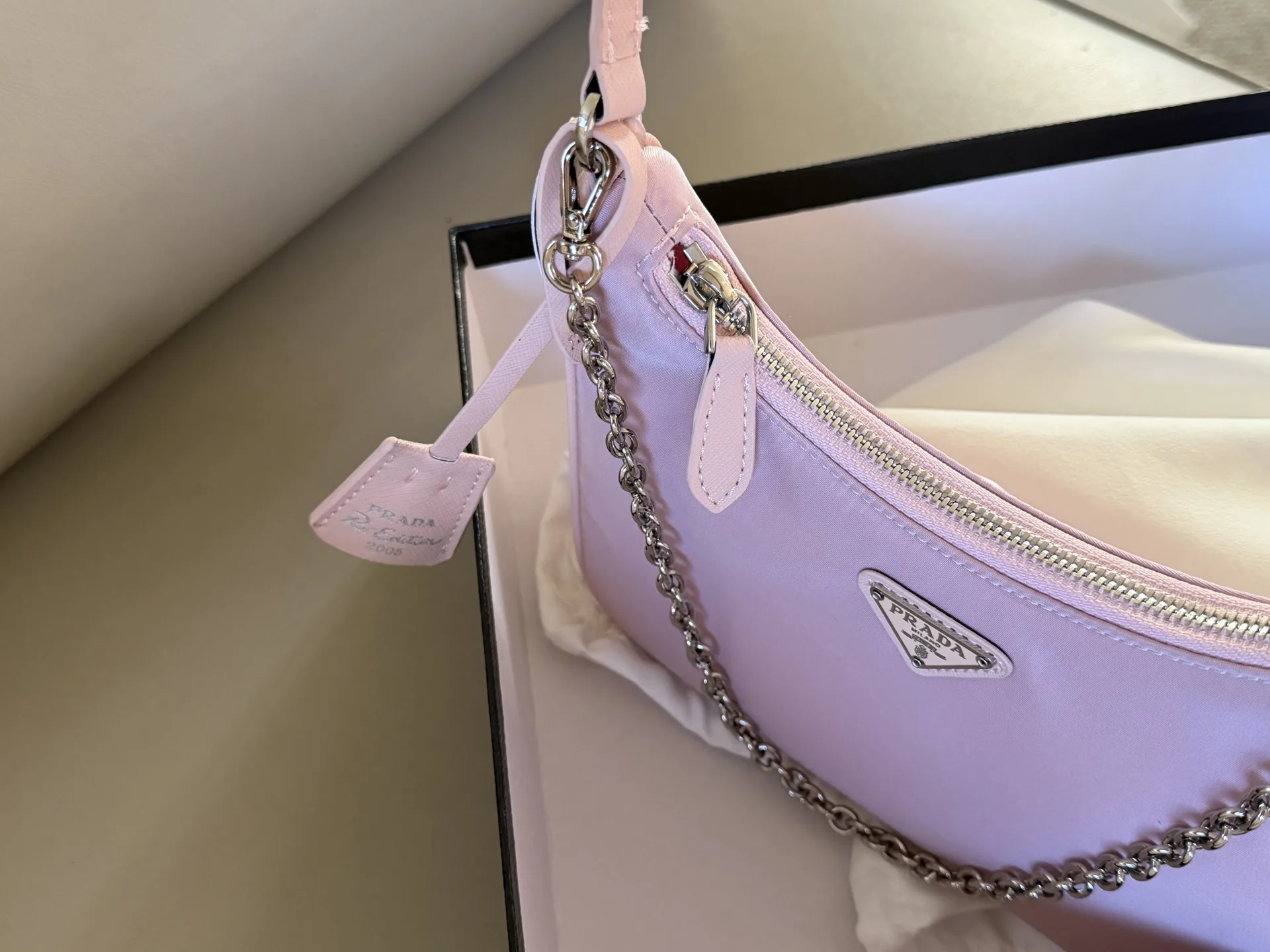 Re-Edition 2005 Nylon Shoulder Bag D23018120 — view 5