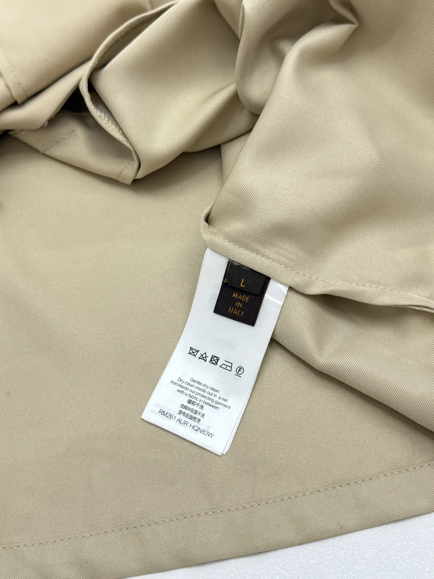 Logo-Appliqué Short-Sleeve Camp-Collar Shirt D23513837 — view 6