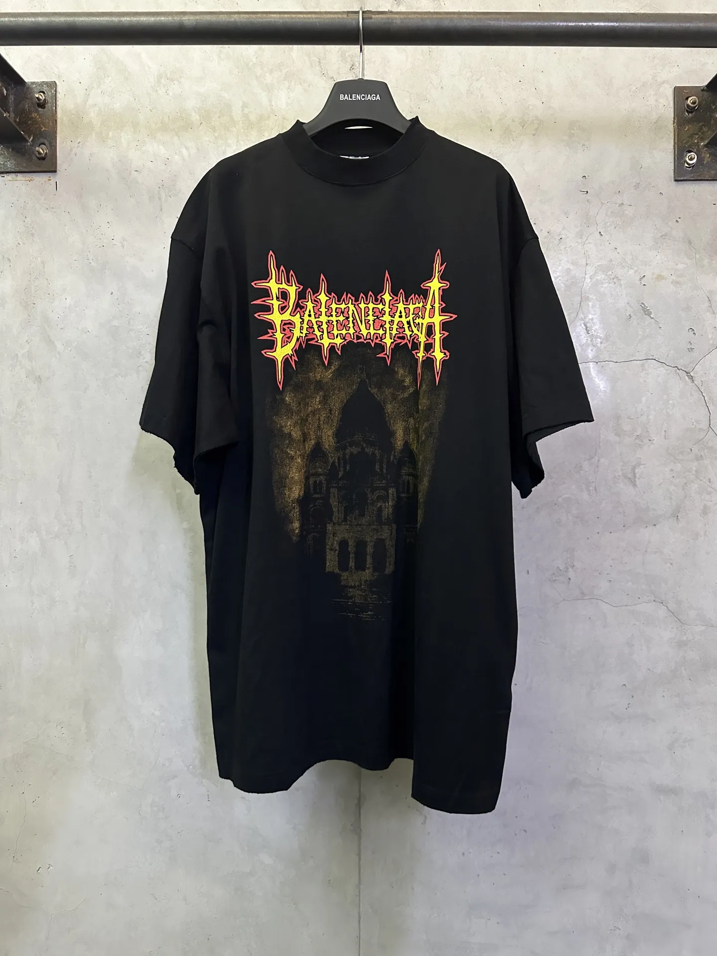 Notre-Dame Graphic Print Oversized T-Shirt D23512363