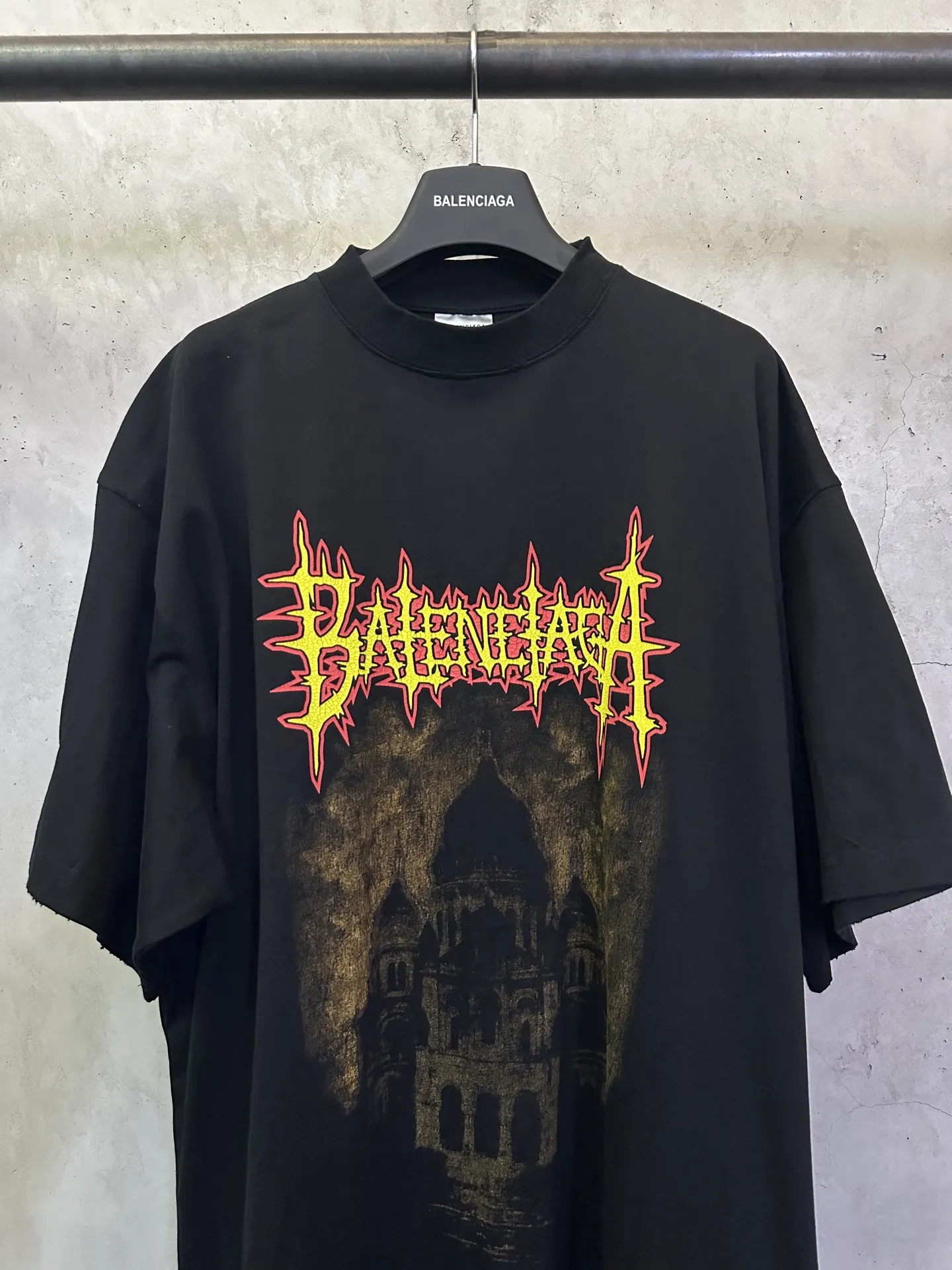 Notre-Dame Graphic Print Oversized T-Shirt D23512363 — view 3