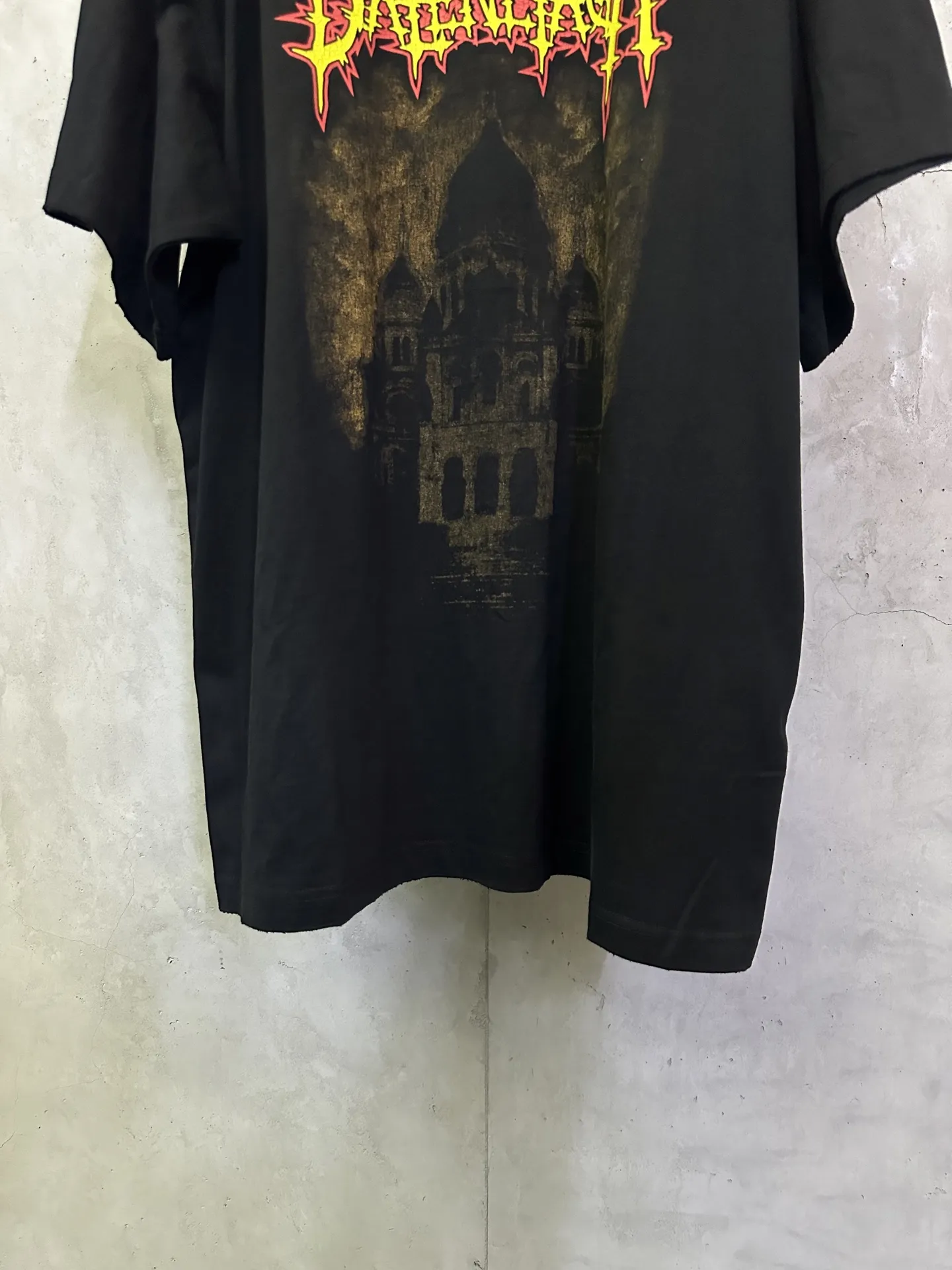 Notre-Dame Graphic Print Oversized T-Shirt D23512363 — view 4