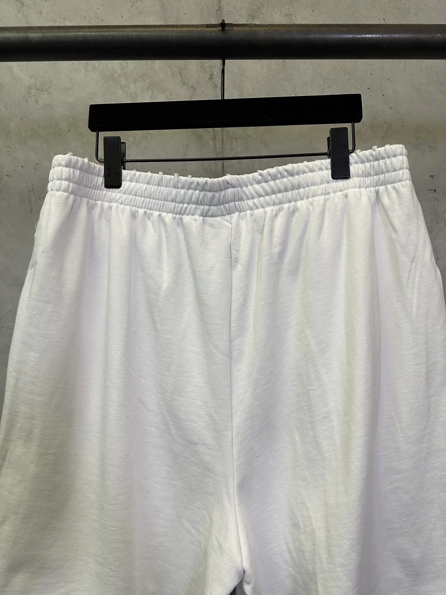 Gaffer Tape Logo Cotton Jersey Shorts D23512332 — view 5