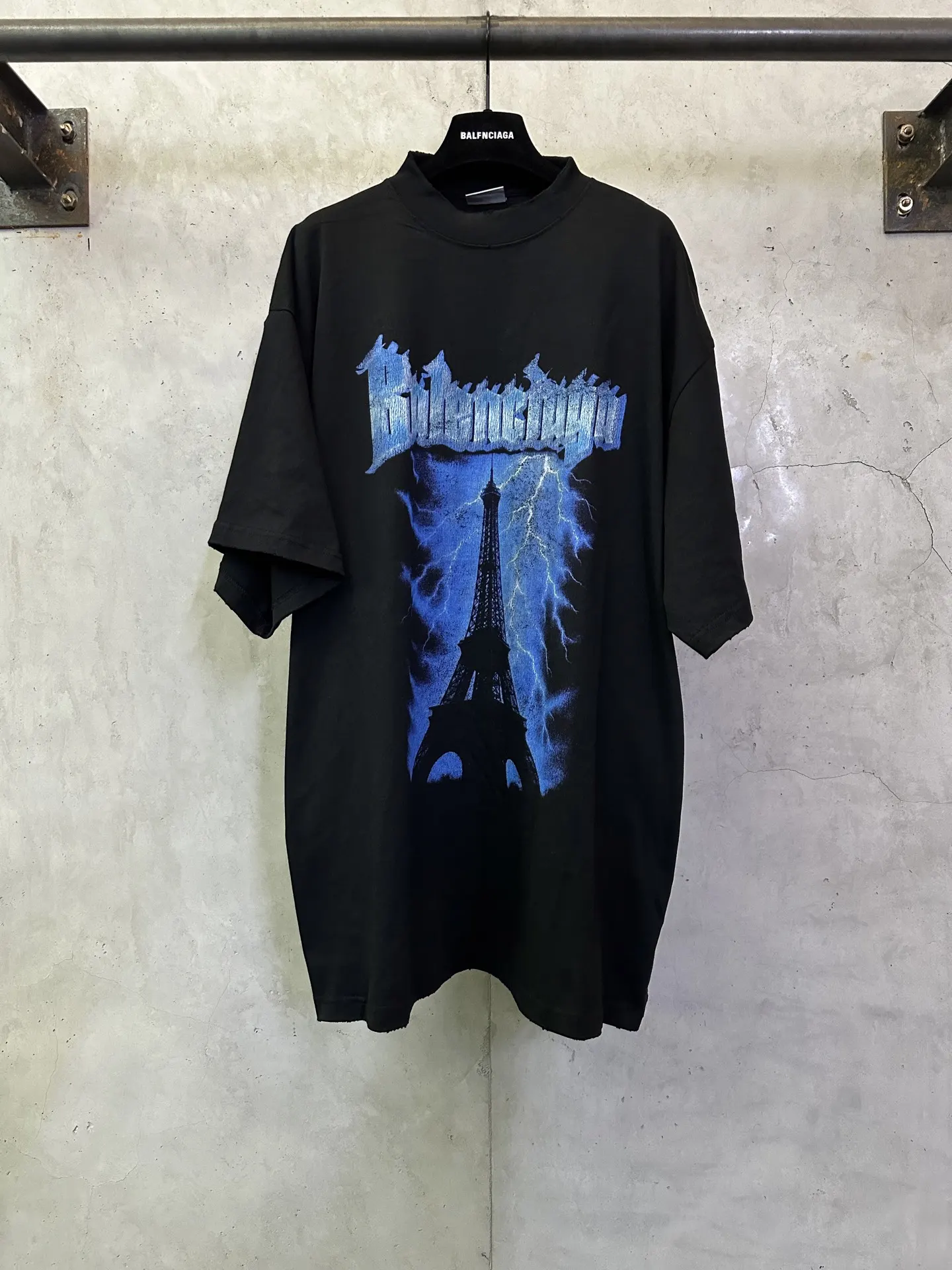 Eiffel Tower Lightning Print Oversized T-Shirt D23512394