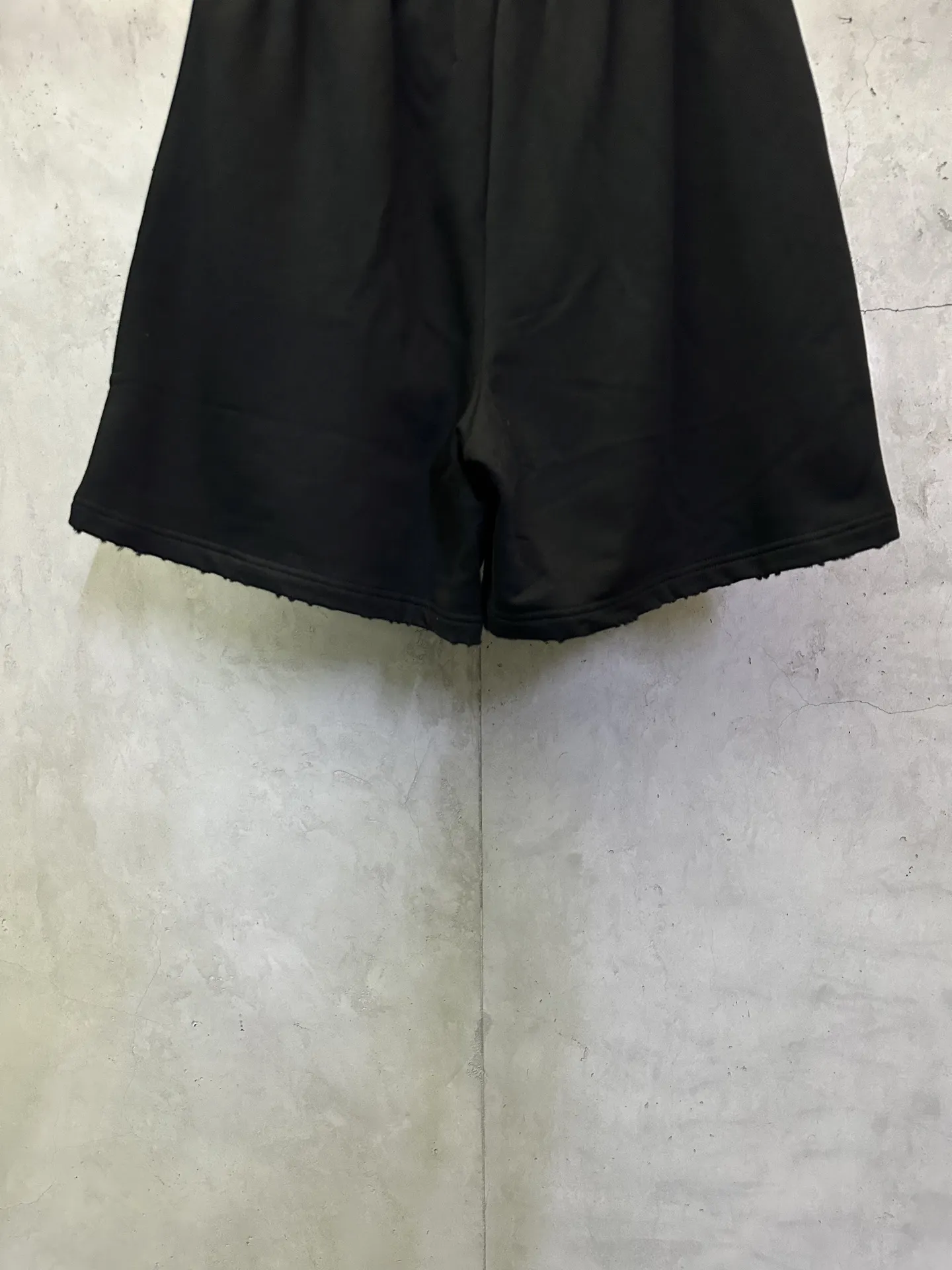 Logo Print Cotton-Jersey Sweat Shorts D23512383 — view 6