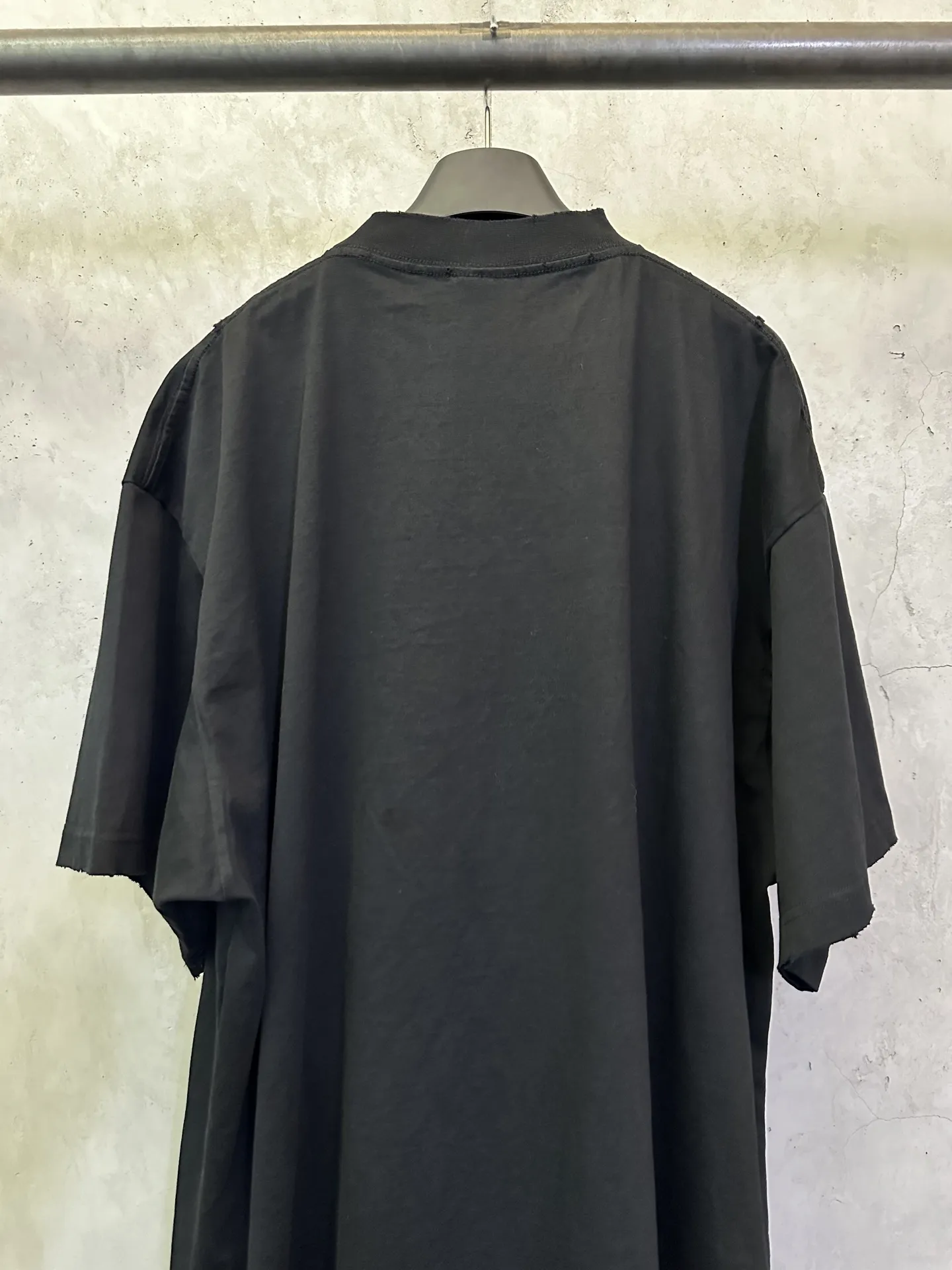Couture Theater Graphic Oversized T-Shirt D23512391 — view 5