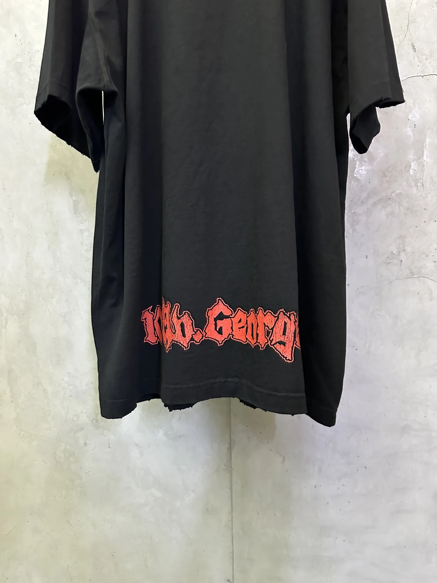 Couture Theater Graphic Oversized T-Shirt D23512391 — view 6