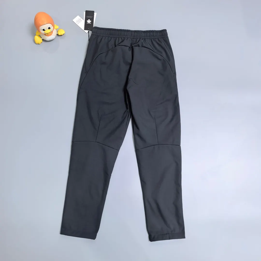 Descente Training Water-Repellent Fleece-Lined Trousers D23518975 — view 2