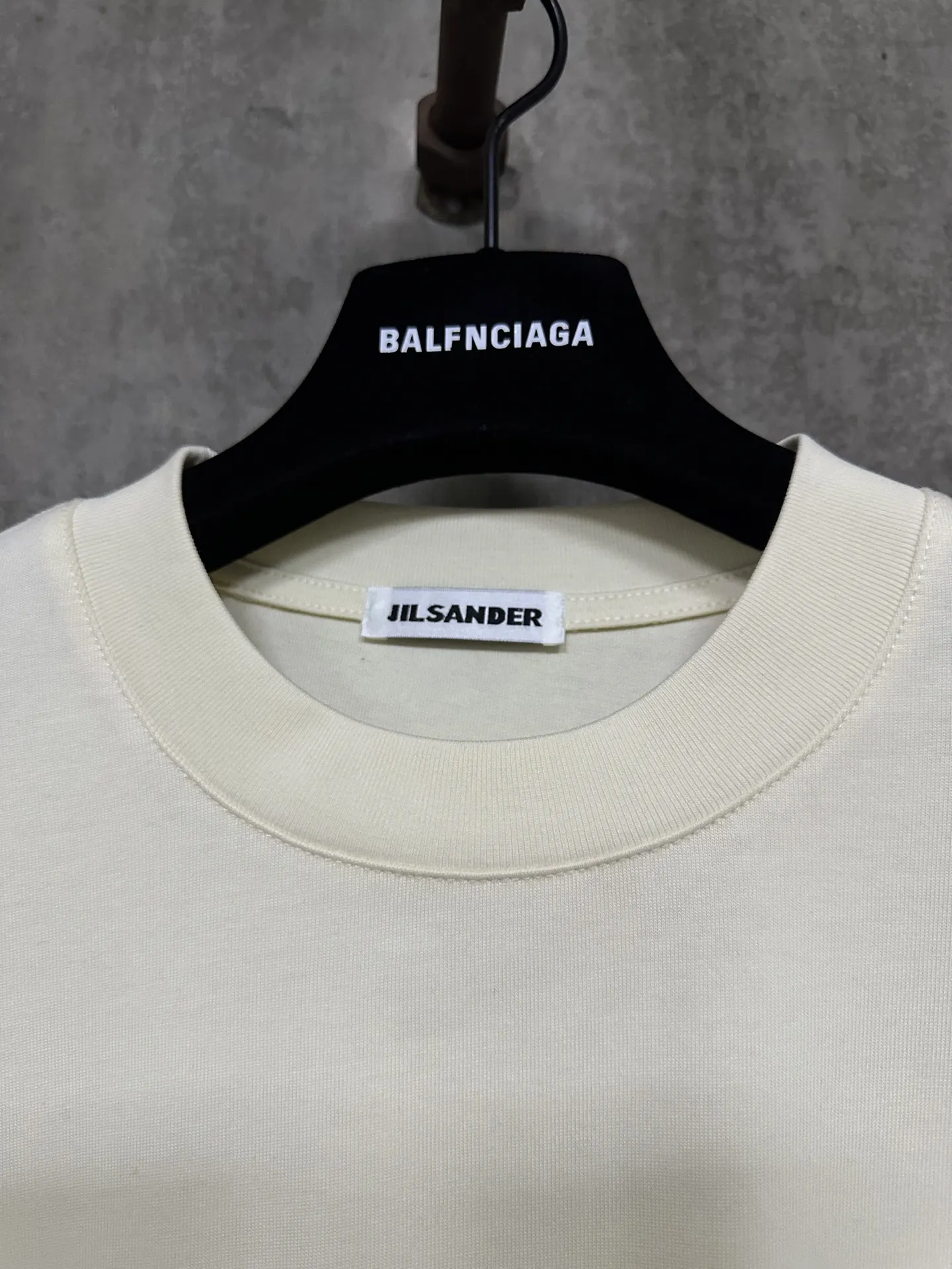 Logo-Print Heavyweight Cotton Long-Sleeve T-Shirt D24015322 — view 7
