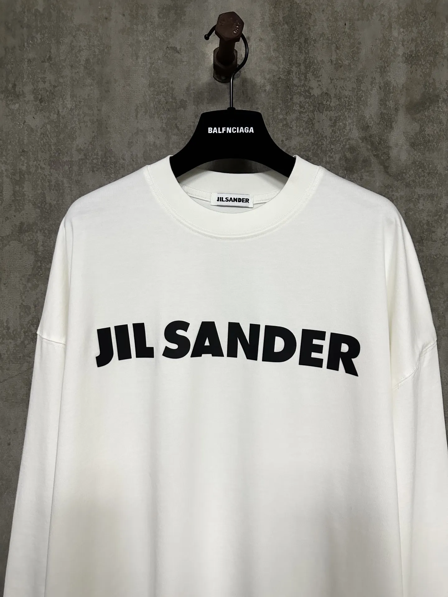 Logo Print Long-Sleeved Cotton T-Shirt D24015320 — view 3