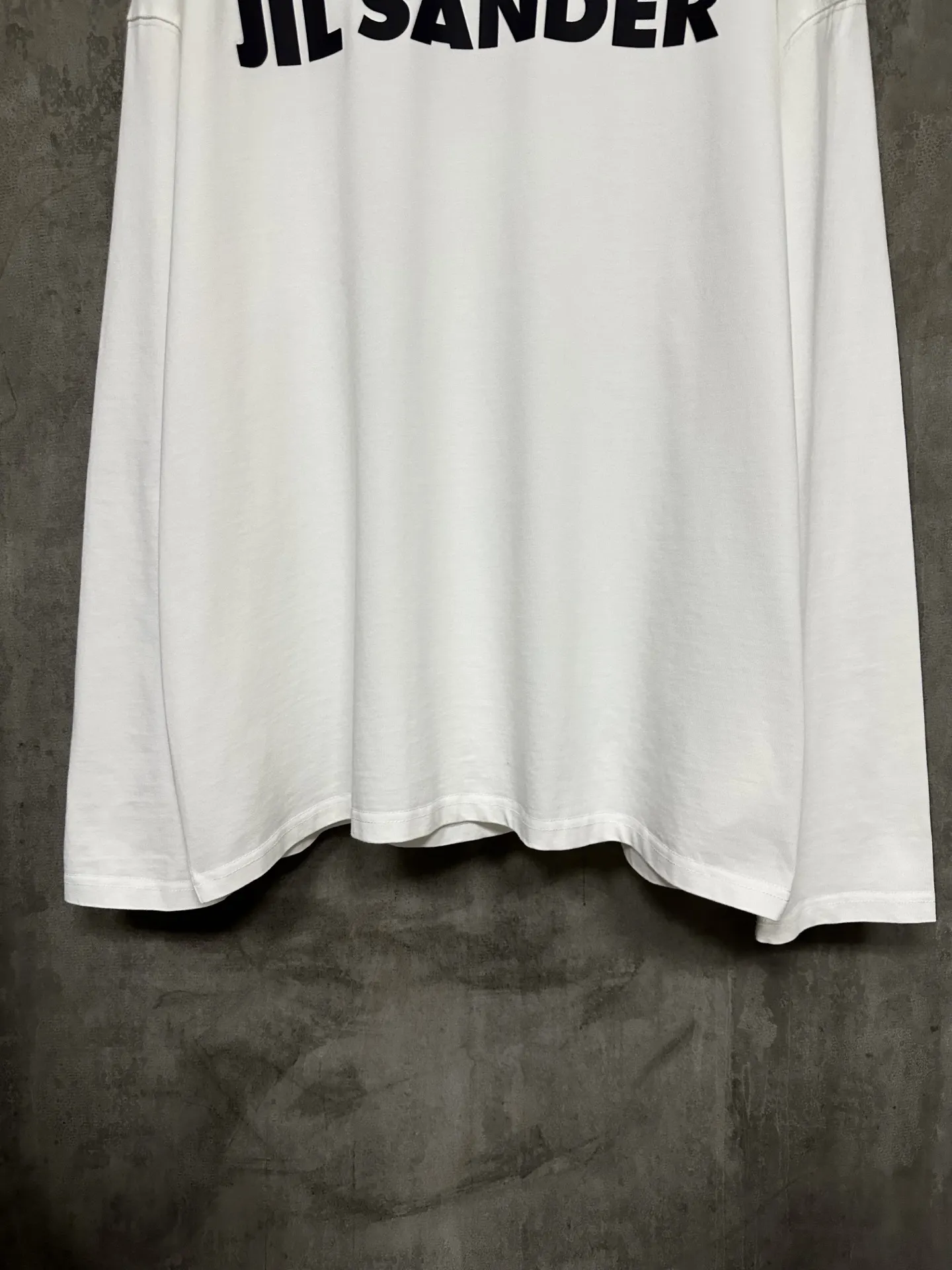 Logo Print Long-Sleeved Cotton T-Shirt D24015320 — view 4