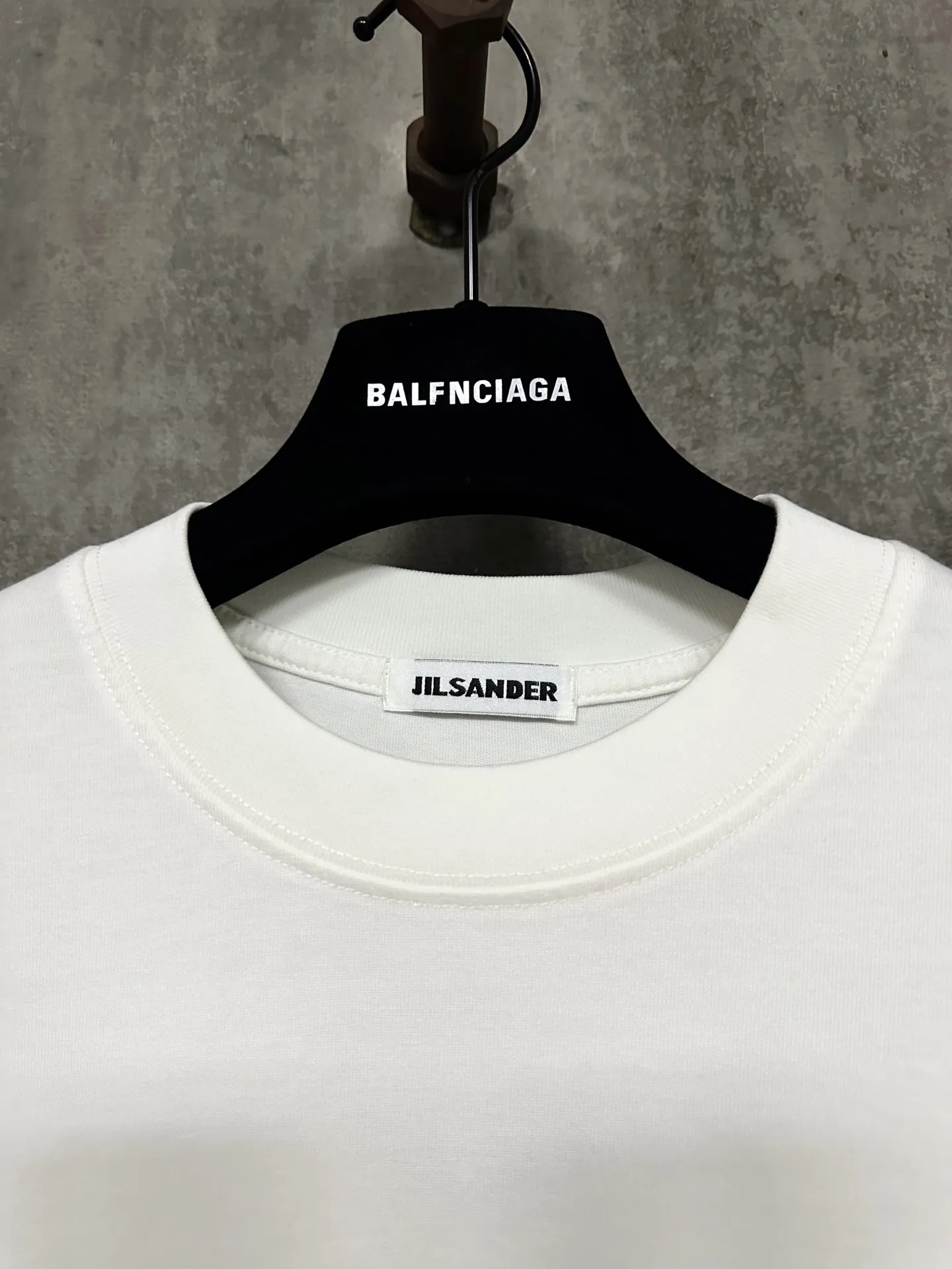 Logo Print Long-Sleeved Cotton T-Shirt D24015320 — view 7