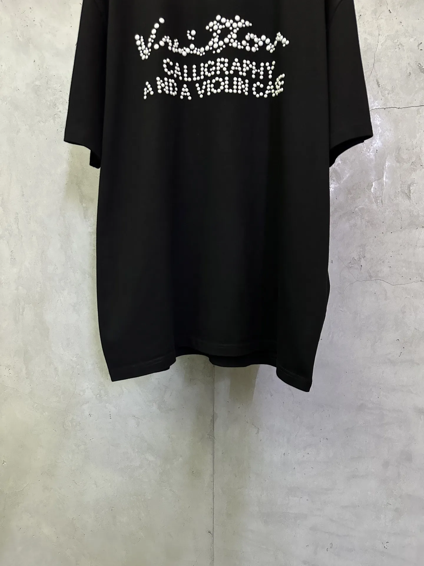 Pearl Logo Calligraphy Cotton T-Shirt D24012348 — view 4
