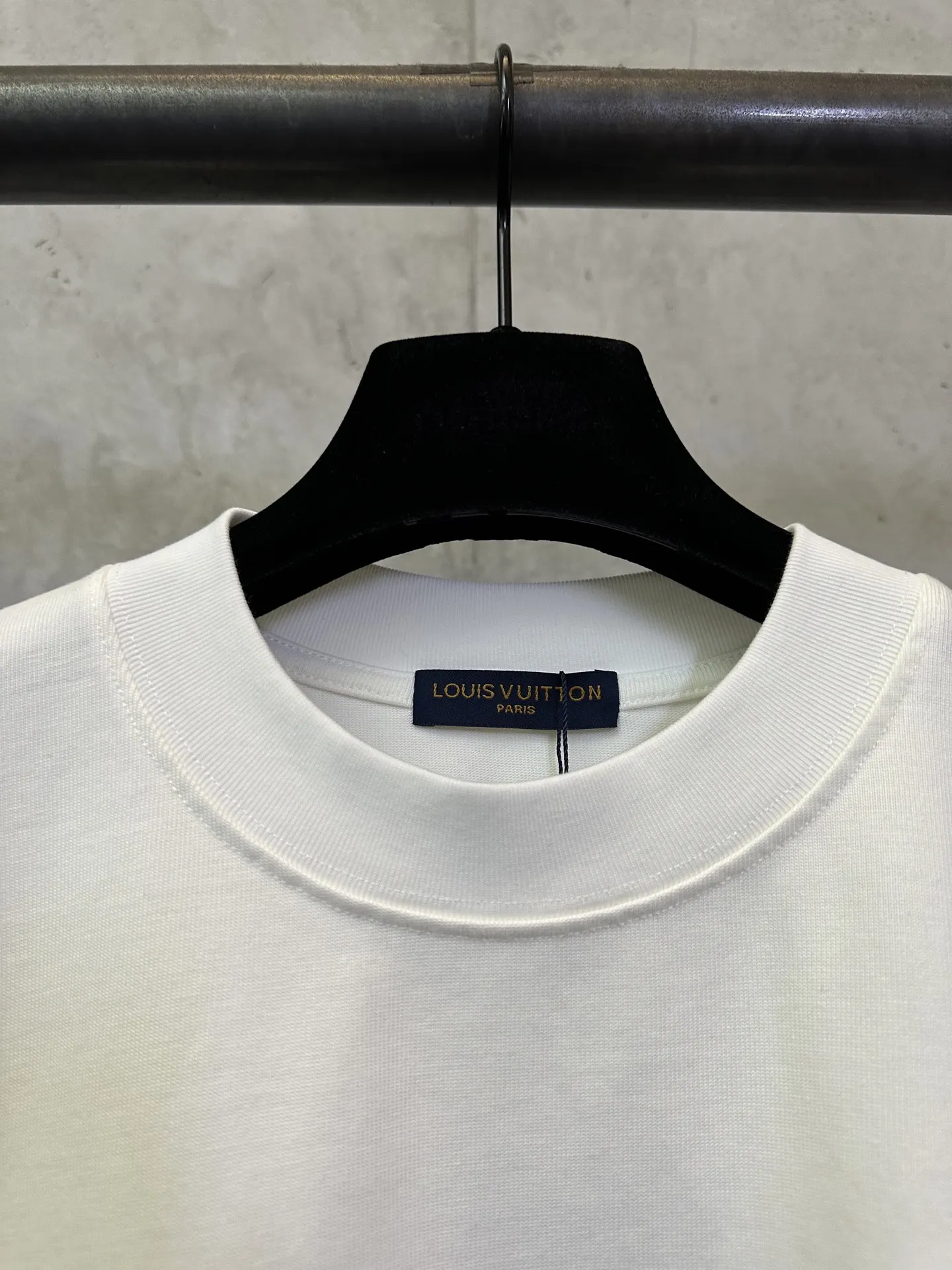 Embellished Logo Heavyweight Cotton T-Shirt D24011931 — view 7
