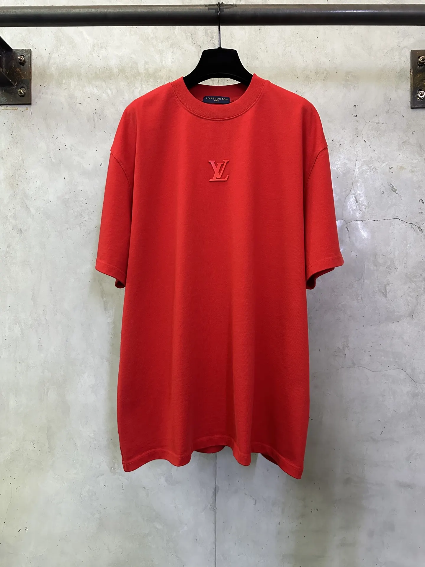 Logo Embossed Heavyweight Cotton T-Shirt D24012504