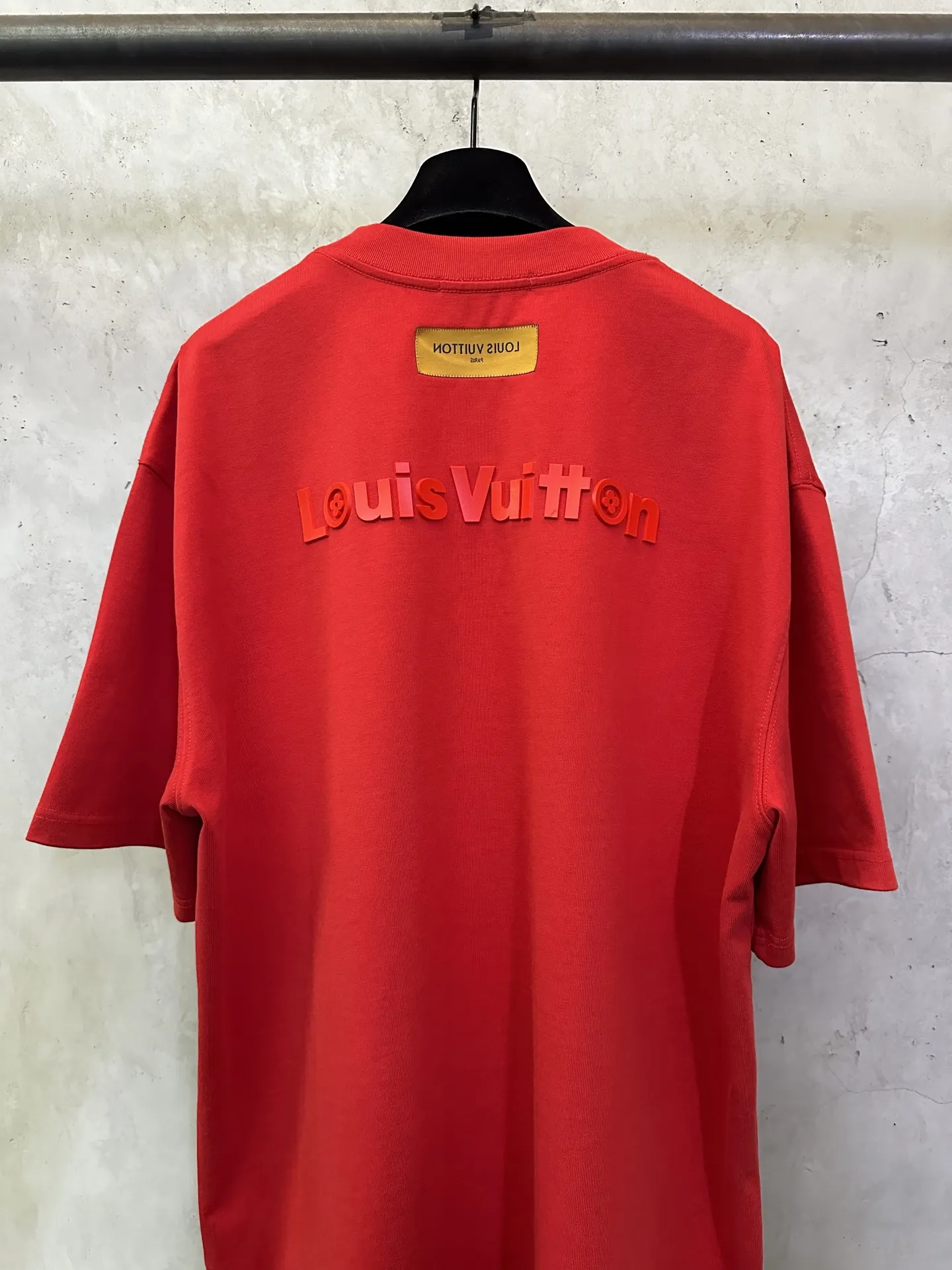 Logo Embossed Heavyweight Cotton T-Shirt D24012504 — view 5