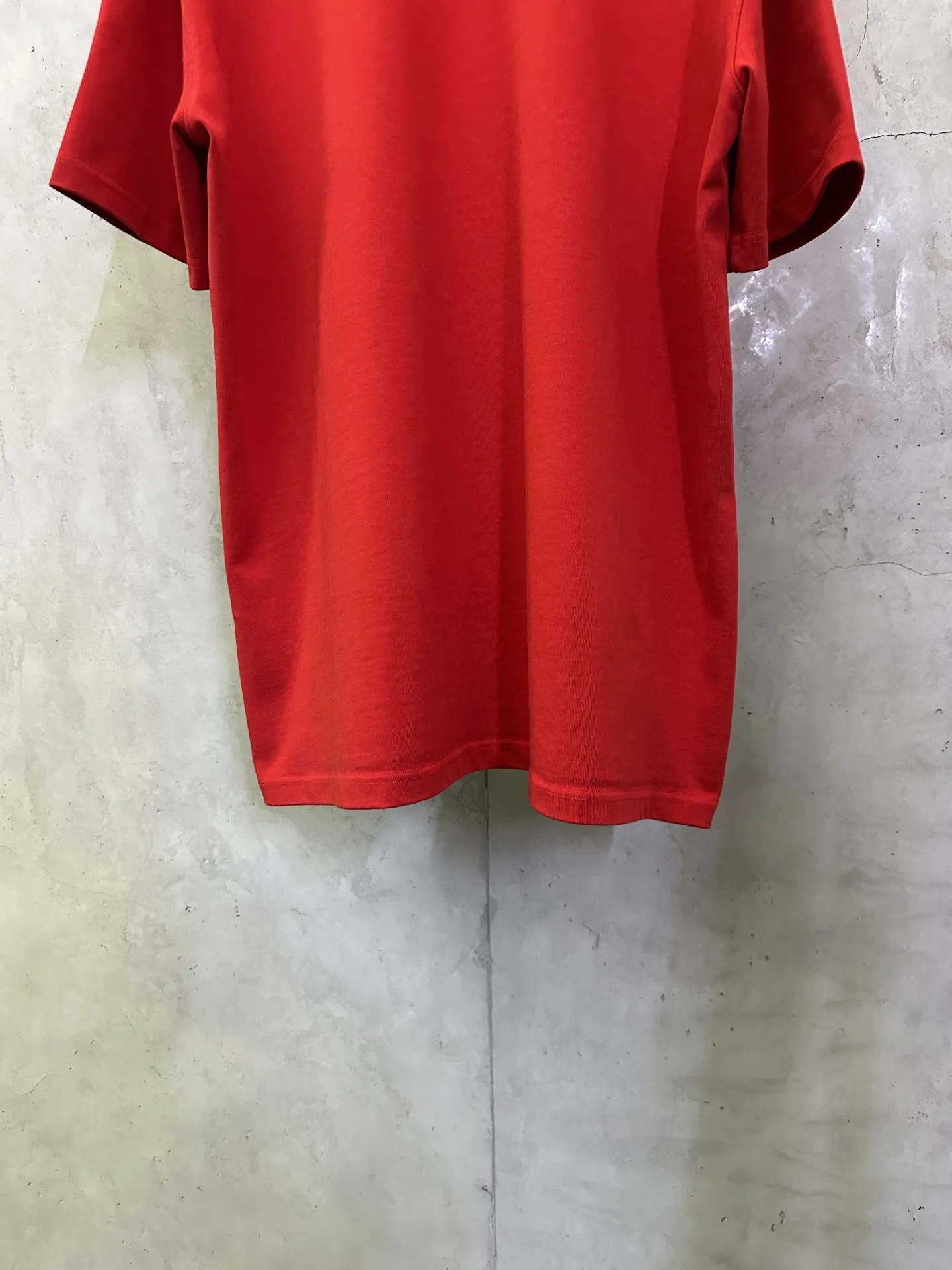Logo Embossed Heavyweight Cotton T-Shirt D24012504 — view 6
