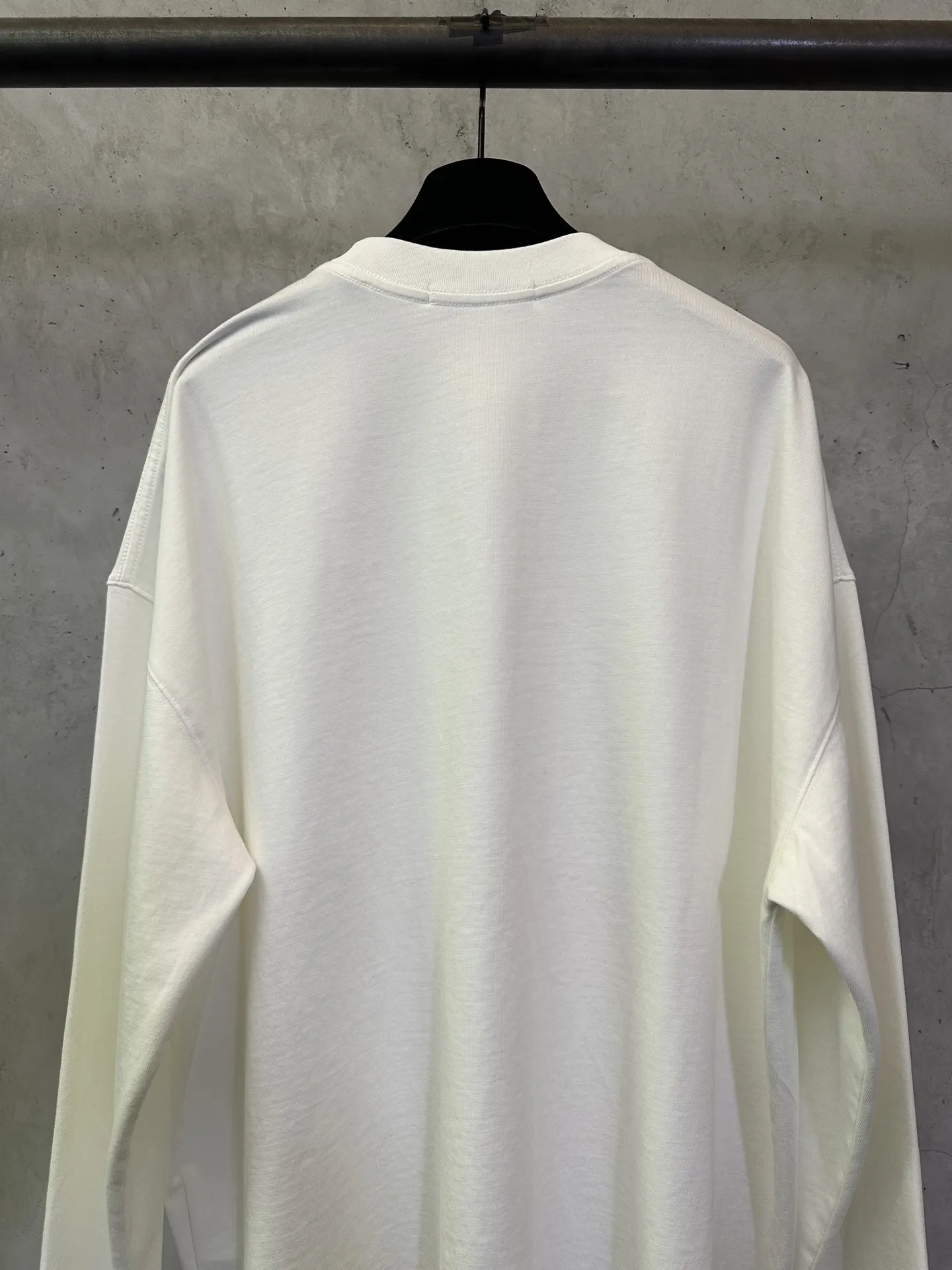 Logo-Embroidered Long-Sleeved T-Shirt D25012494 — view 5
