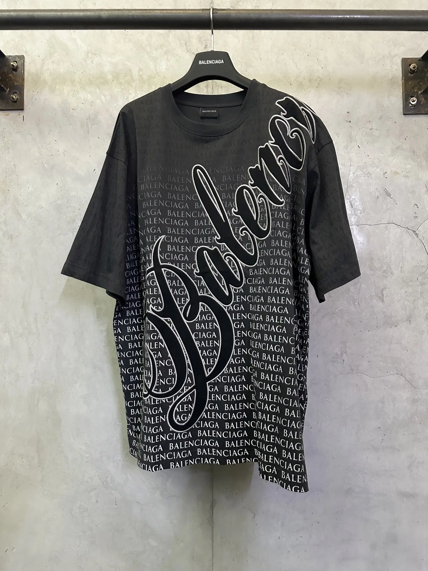 Logo-Print Oversized Cotton-Jersey T-Shirt D25012366