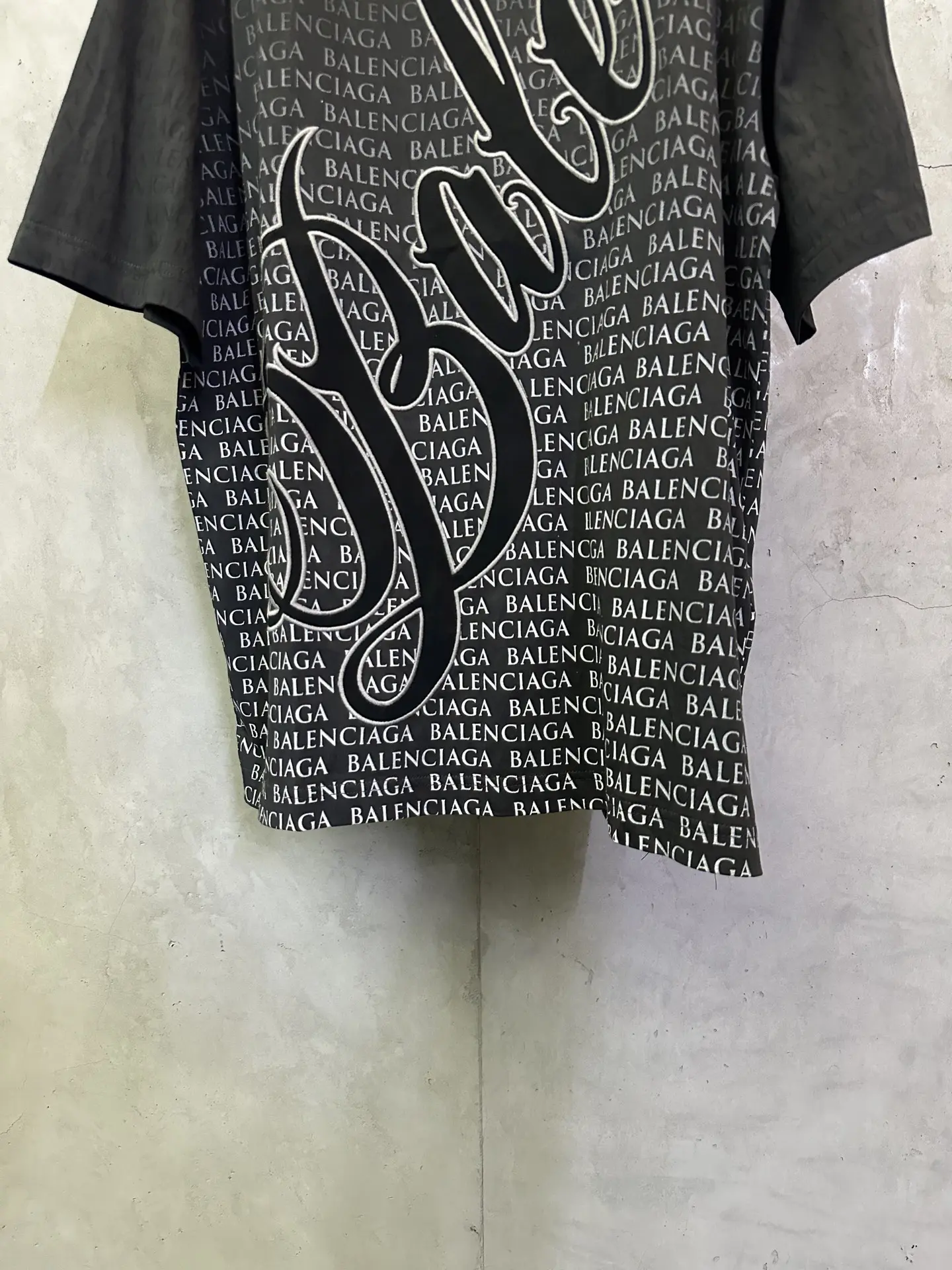 Logo-Print Oversized Cotton-Jersey T-Shirt D25012366 — view 4