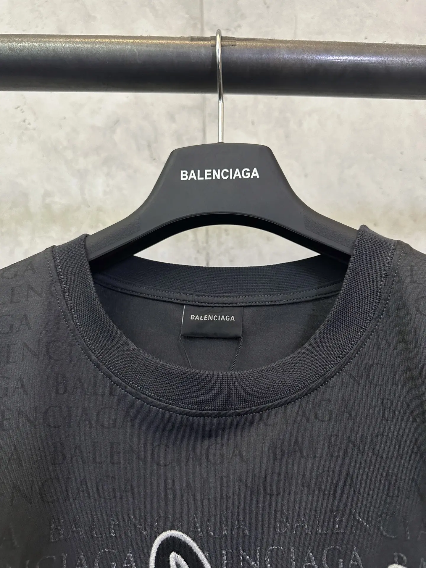 Logo-Print Oversized Cotton-Jersey T-Shirt D25012366 — view 7