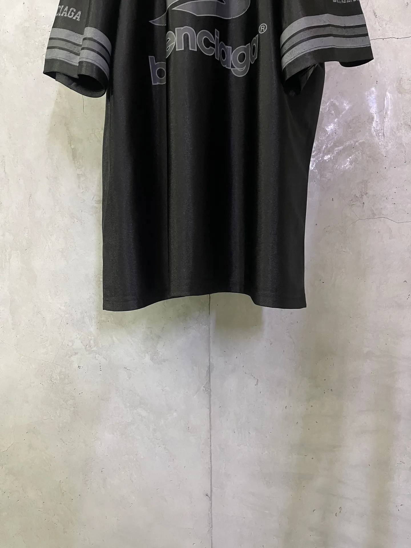 Logo-Embroidered Oversized Football Jersey D25015278 — view 6
