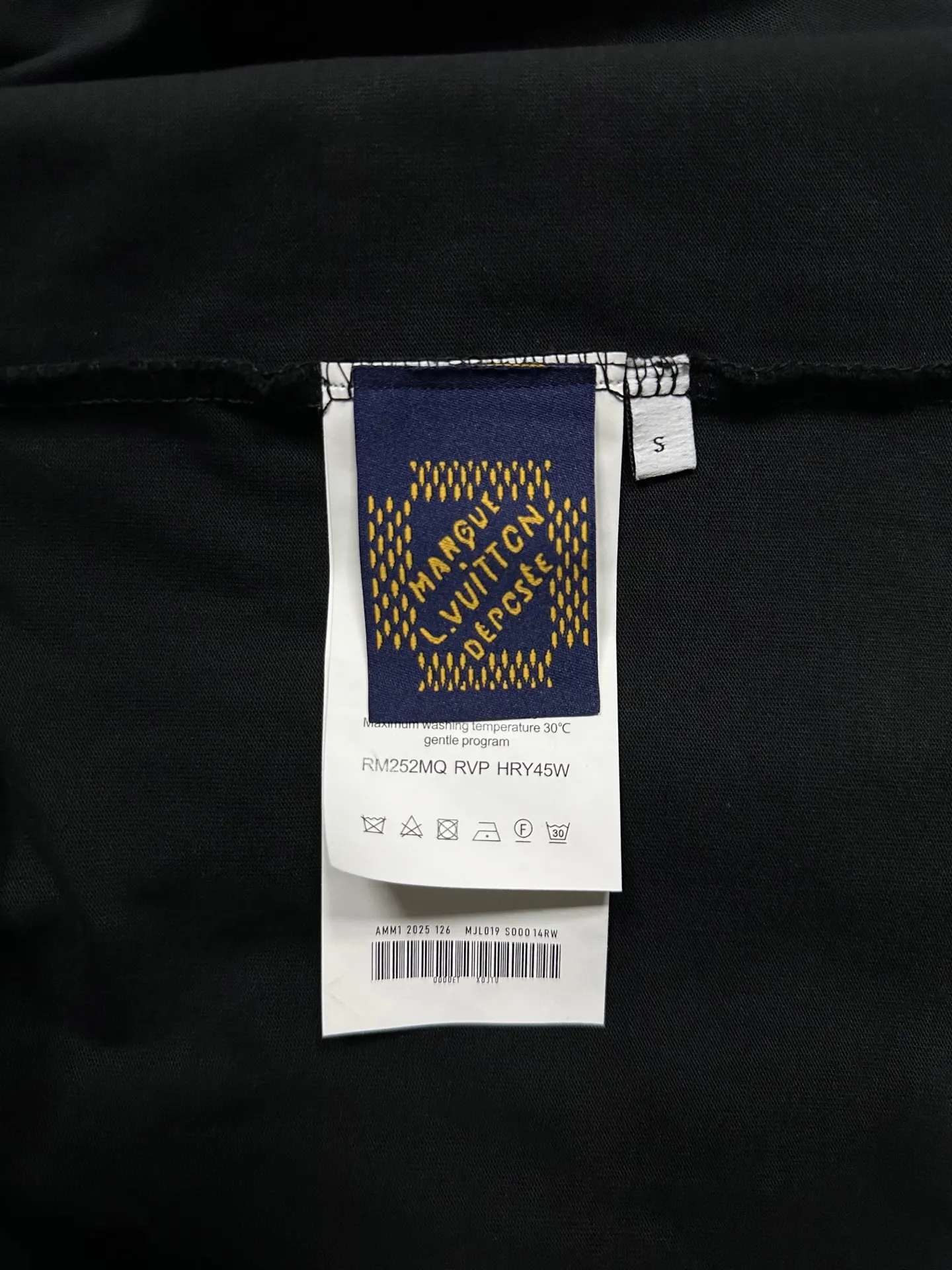 LV Logo Embossed Long-Sleeve T-Shirt D25015324 — view 9