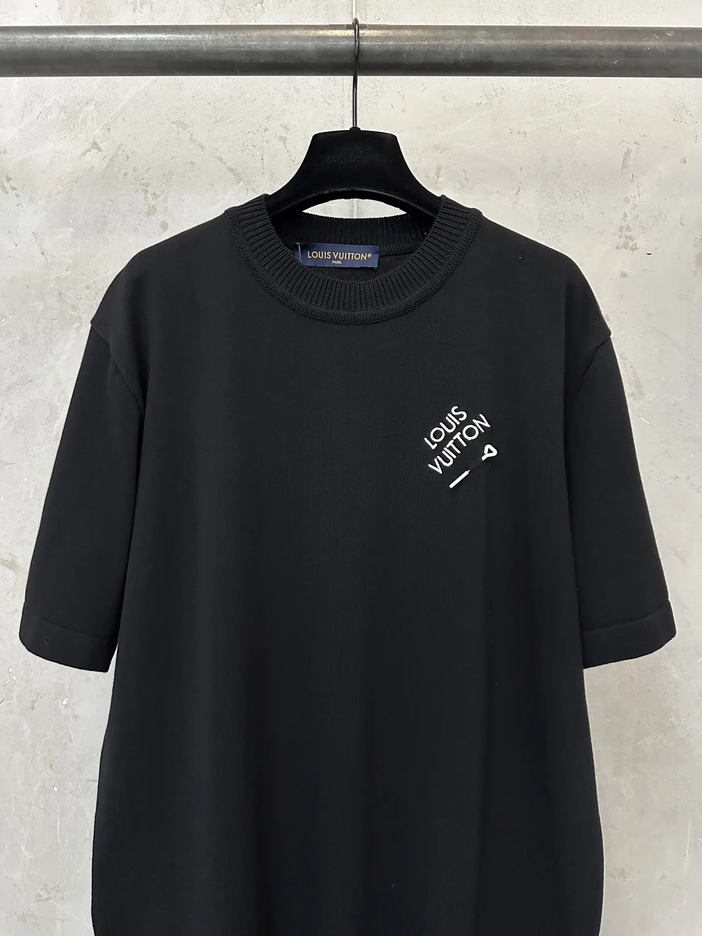 Logo Embroidered Cotton T-Shirt D25011207 — view 3