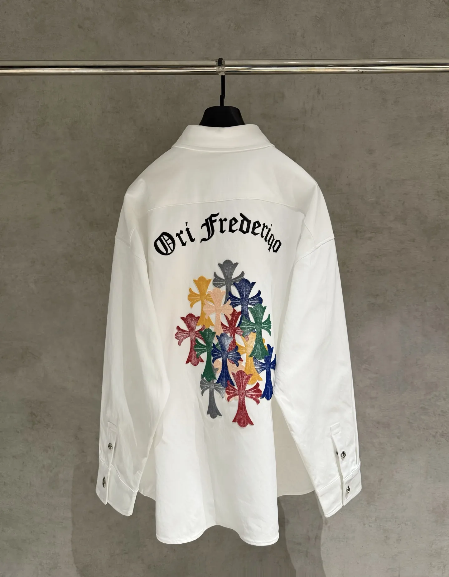 Embroidered Cross Oversized Cotton Shirt D25523674 — view 2