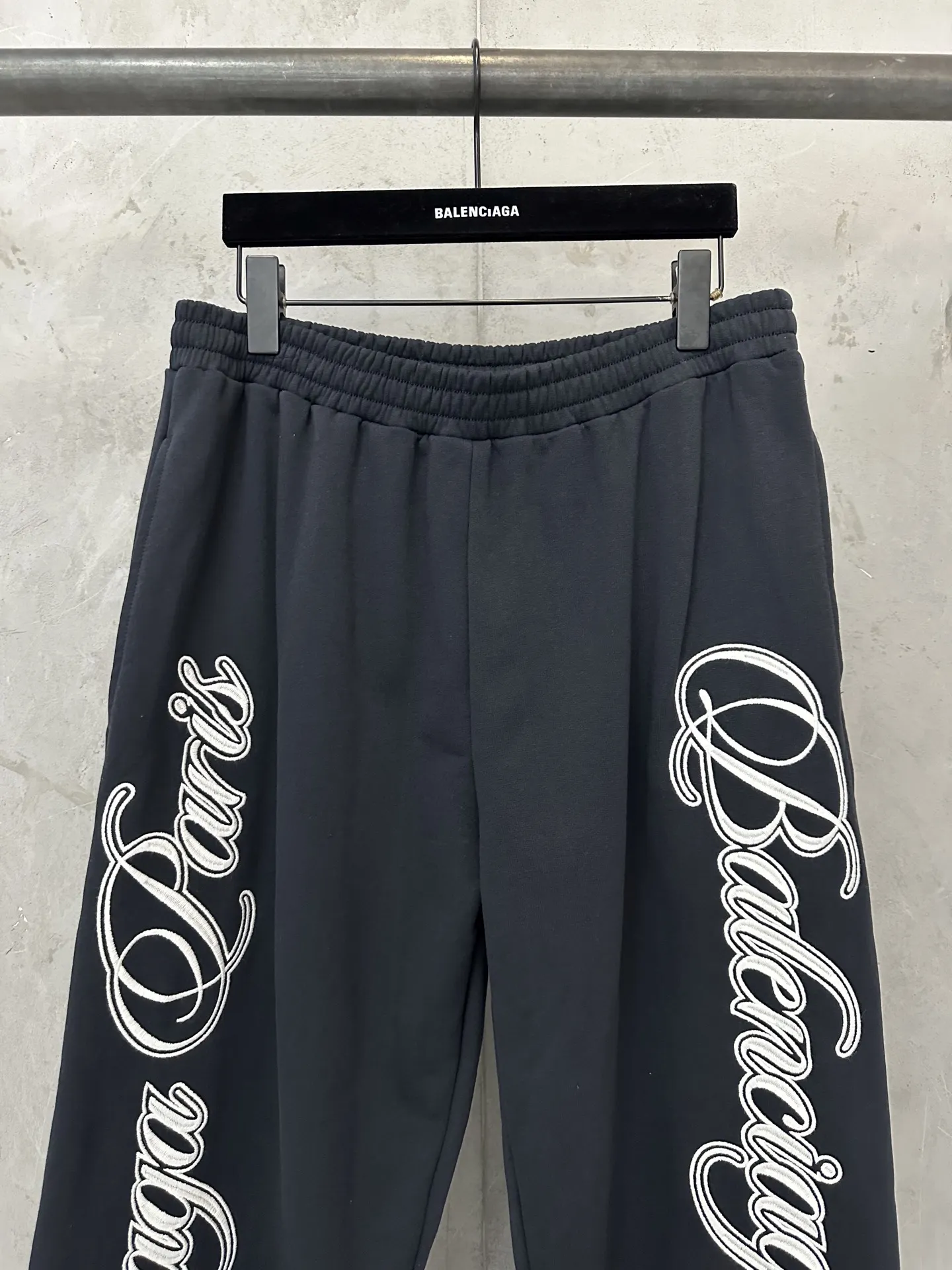 Logo-Embroidered Cotton-Jersey Sweatpants D26011342 — view 3