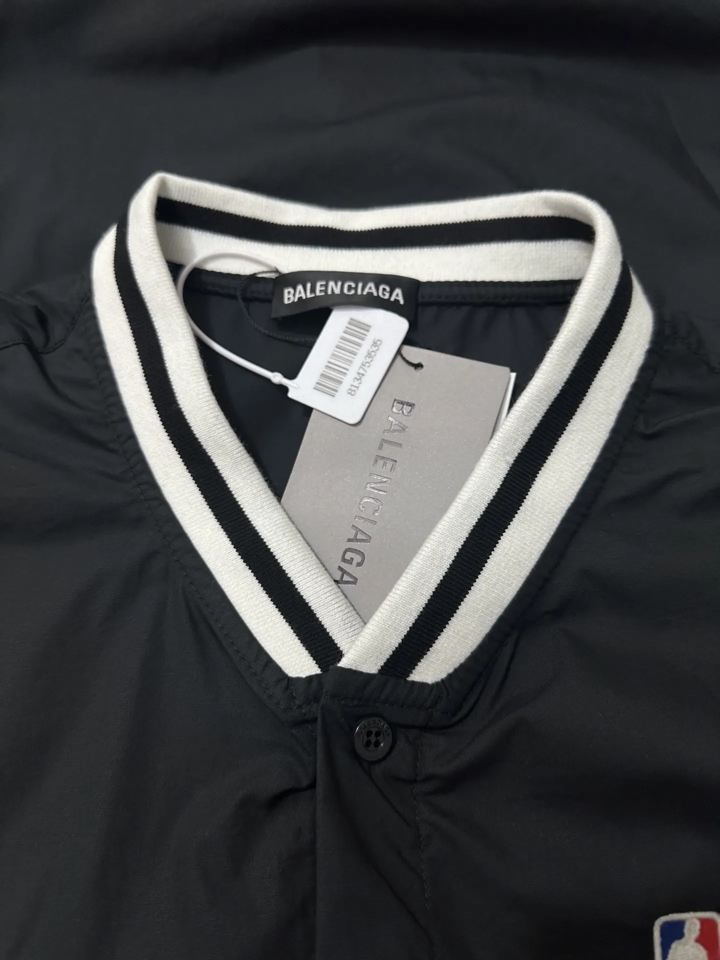 NBA Logo V-Neck Baseball Shirt D26022228 — view 6