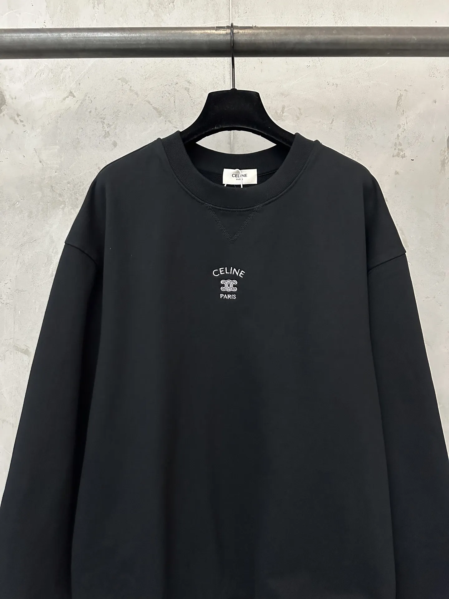 Triomphe Logo Embroidered Cotton Sweatshirt D26023114 — view 3