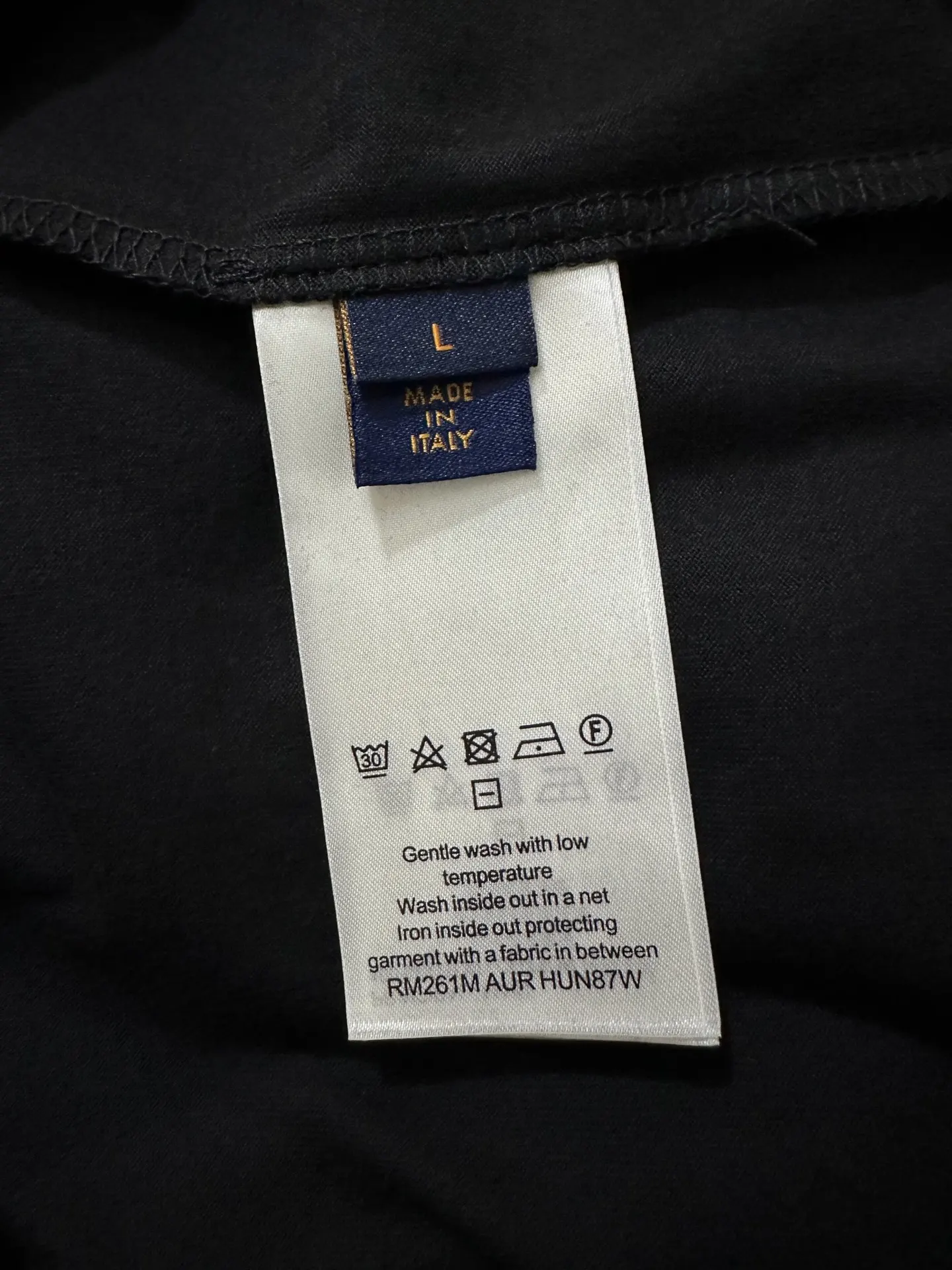 Monogram Embossed Pocket T-Shirt D26018831 — view 11