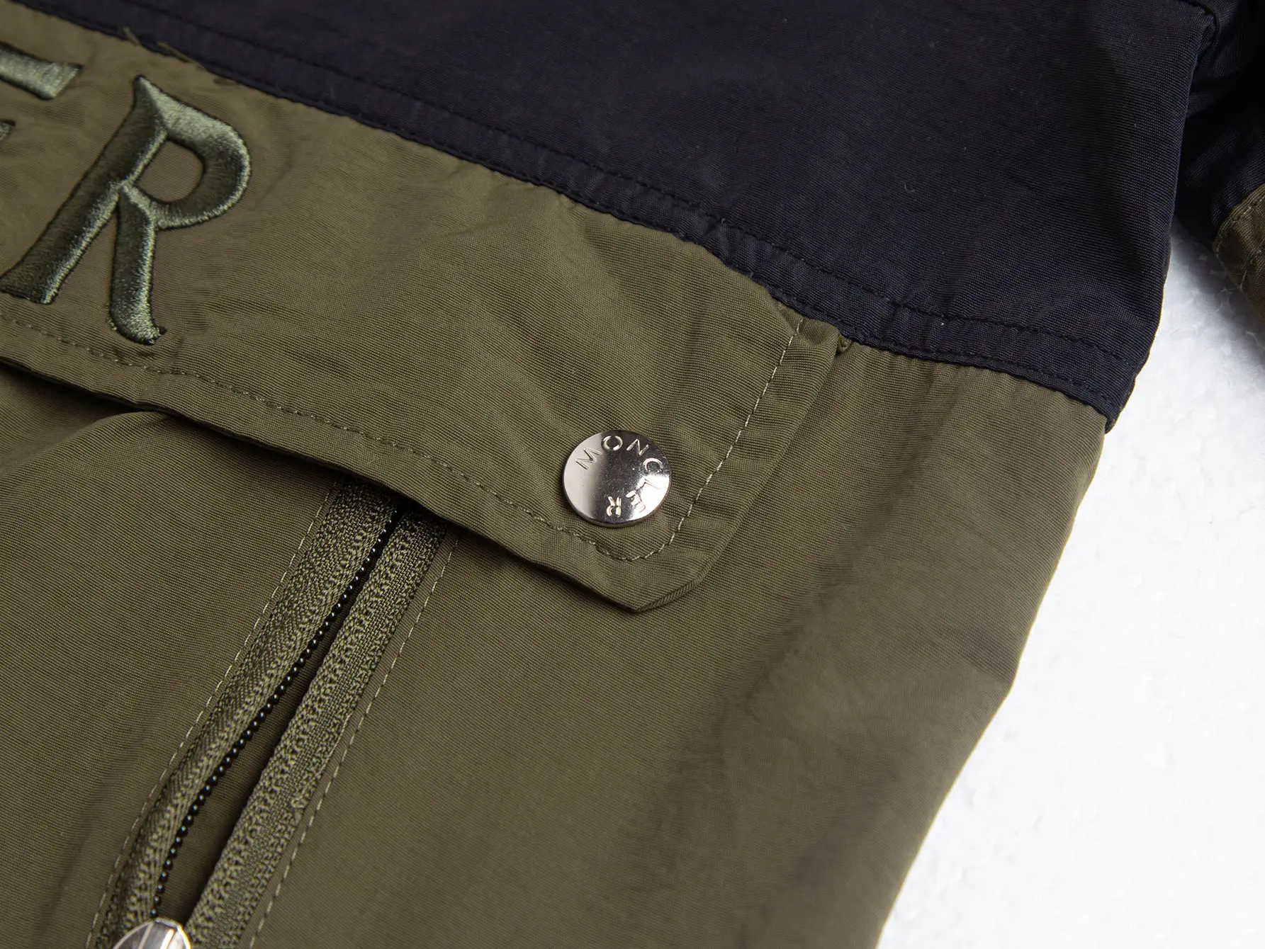 Moncler Color-Block Hooded Windbreaker Jacket D26015909 — view 7