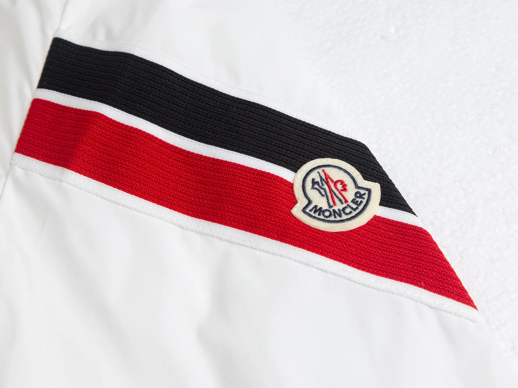 Striped Hooded Windbreaker Jacket D26015912 — view 3