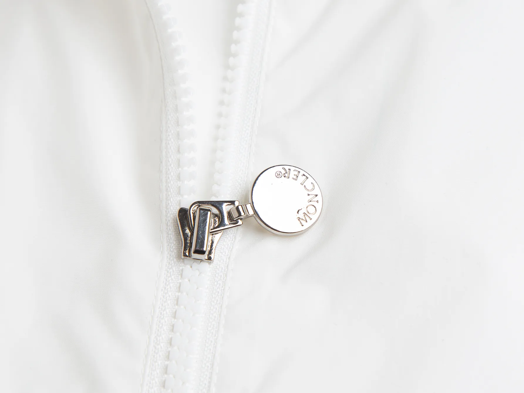 Striped Hooded Windbreaker Jacket D26015912 — view 6