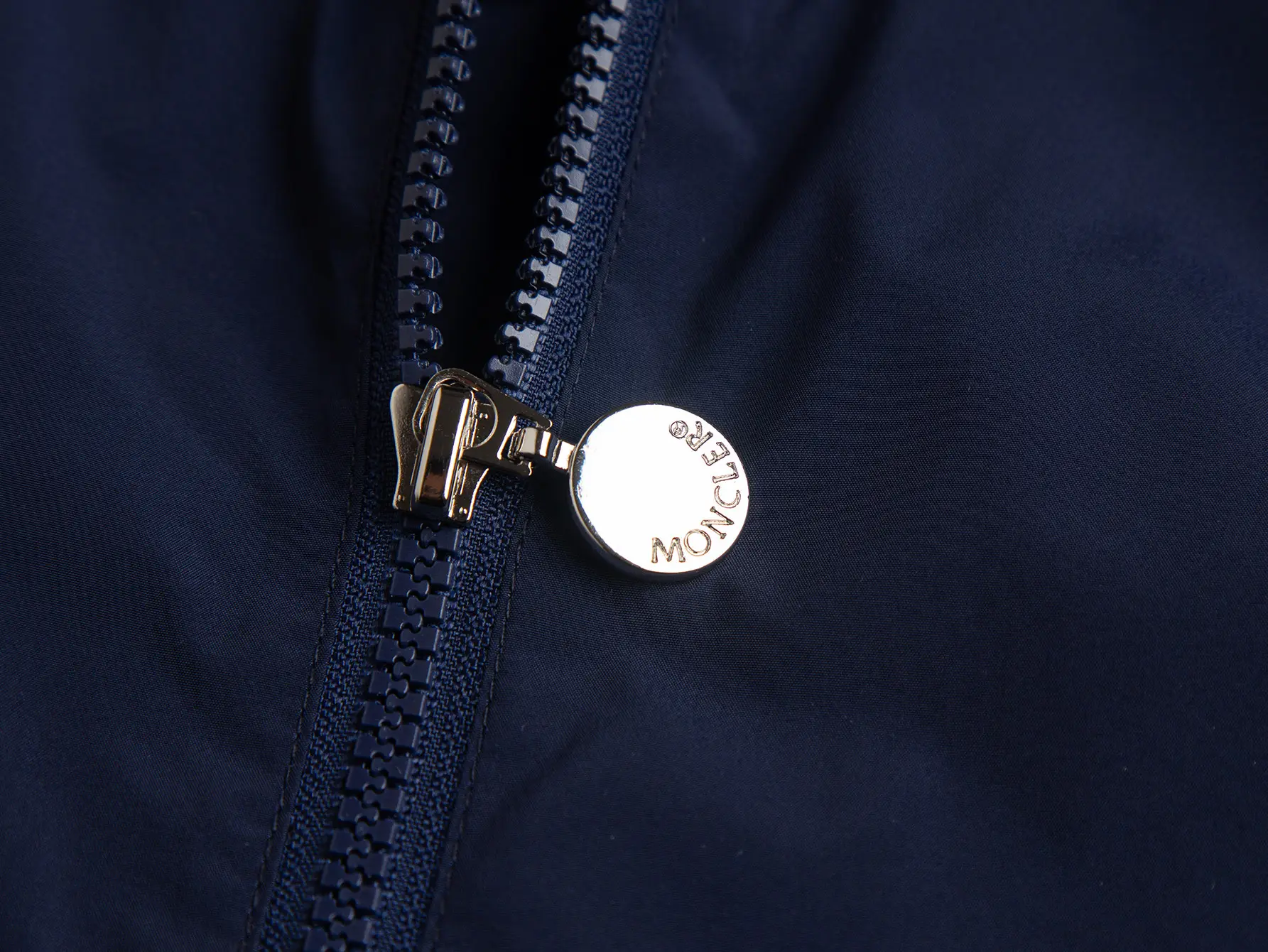 Striped Webbing Hooded Windbreaker Jacket D26015911 — view 4