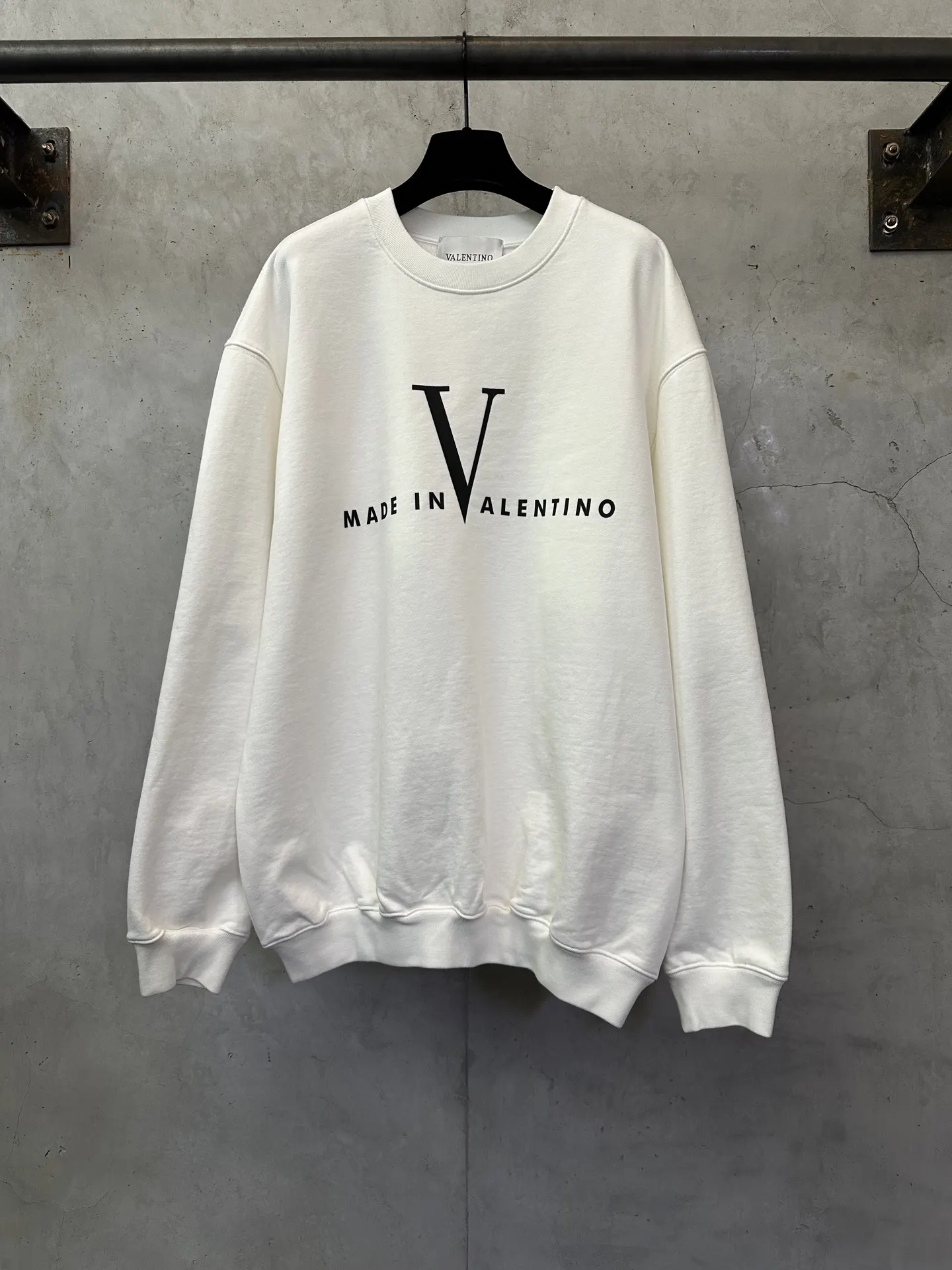 Logo Print Heavyweight Cotton Sweatshirt D26022235